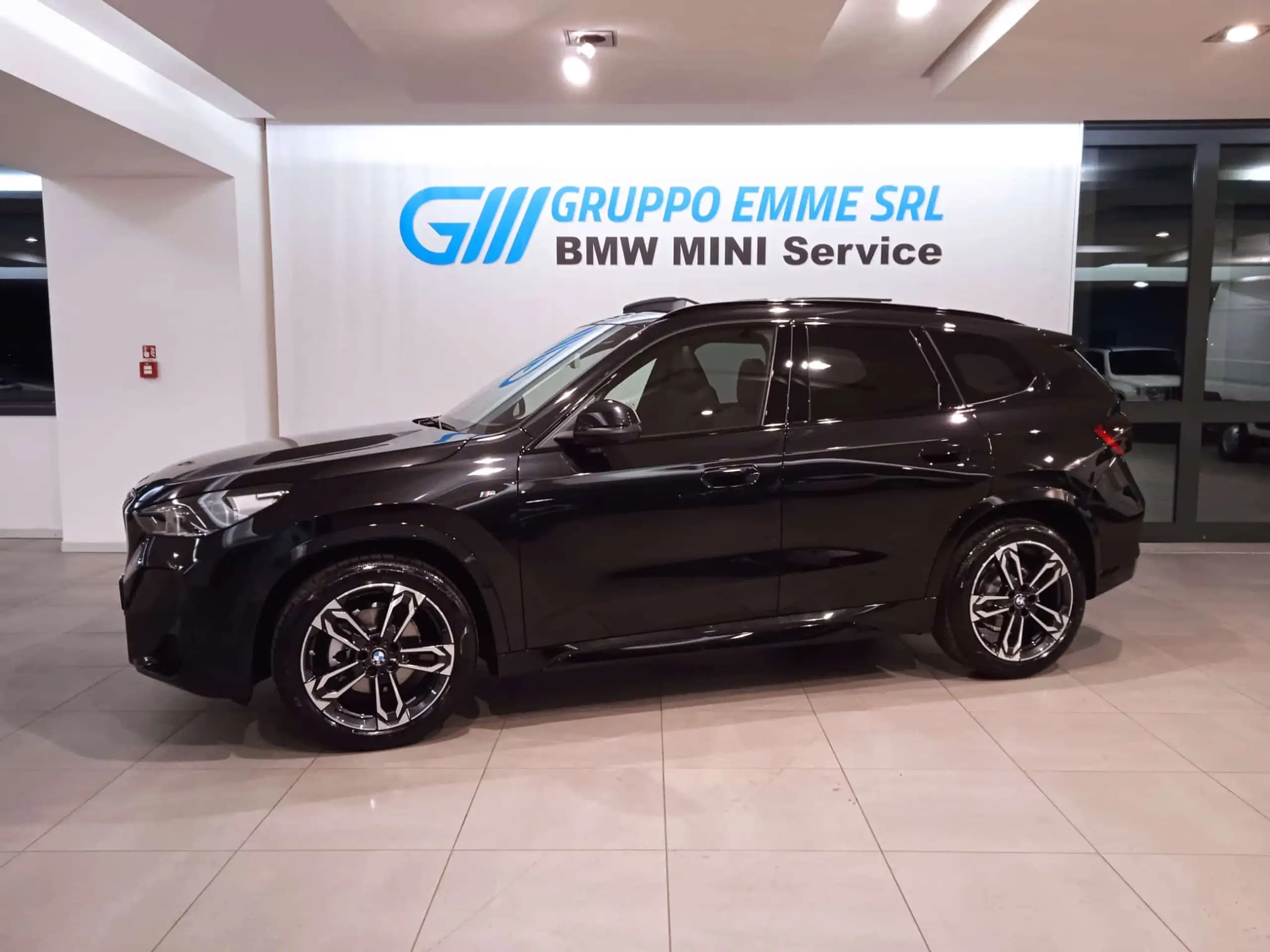 BMW - X1