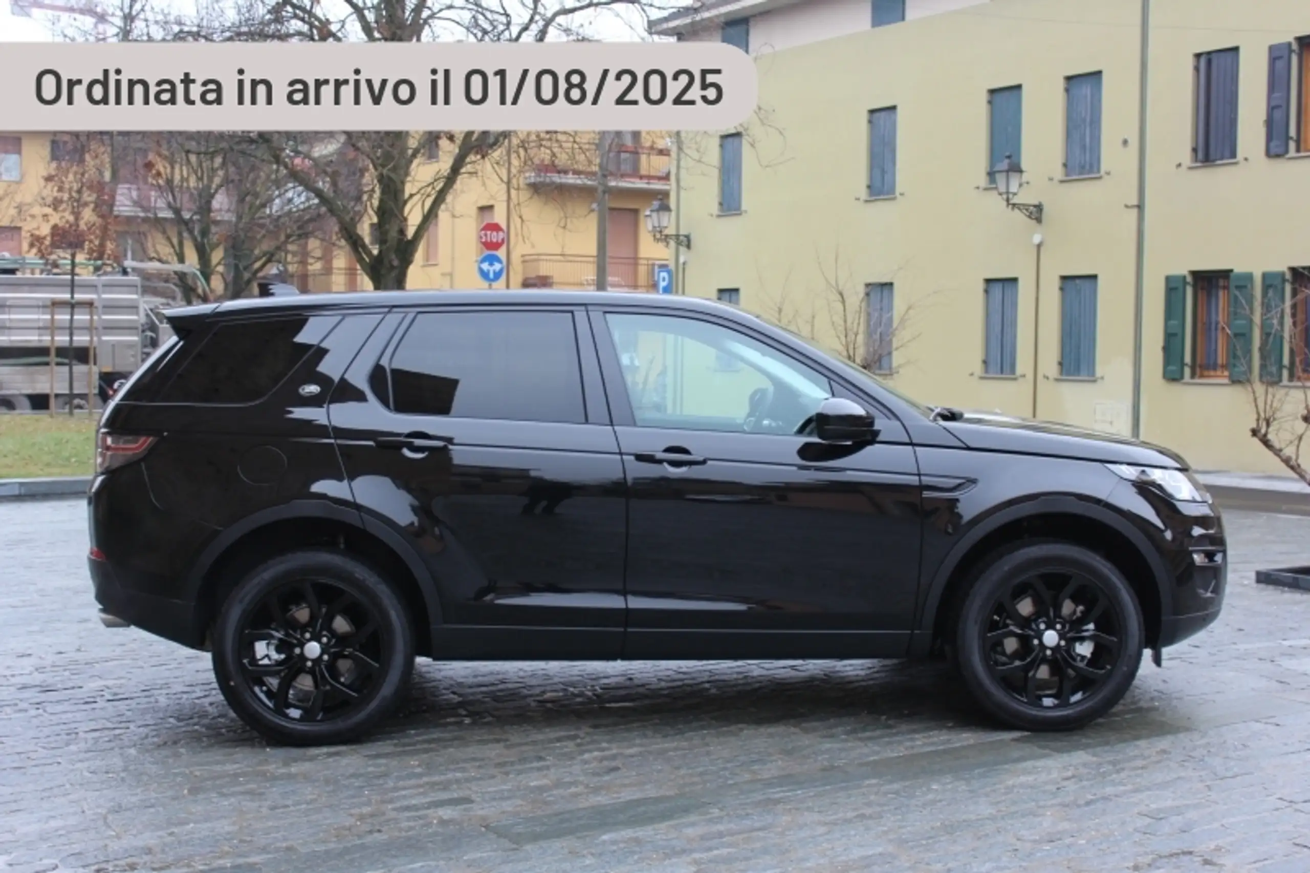 Land Rover - Discovery Sport