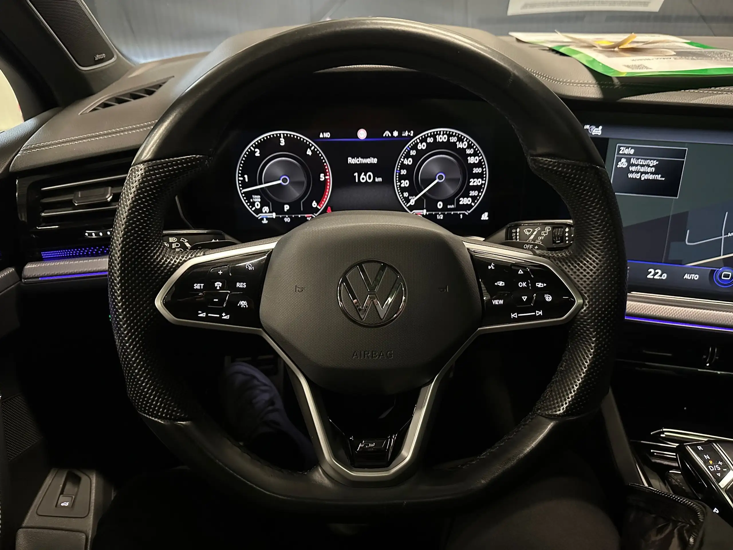 Volkswagen - Touareg