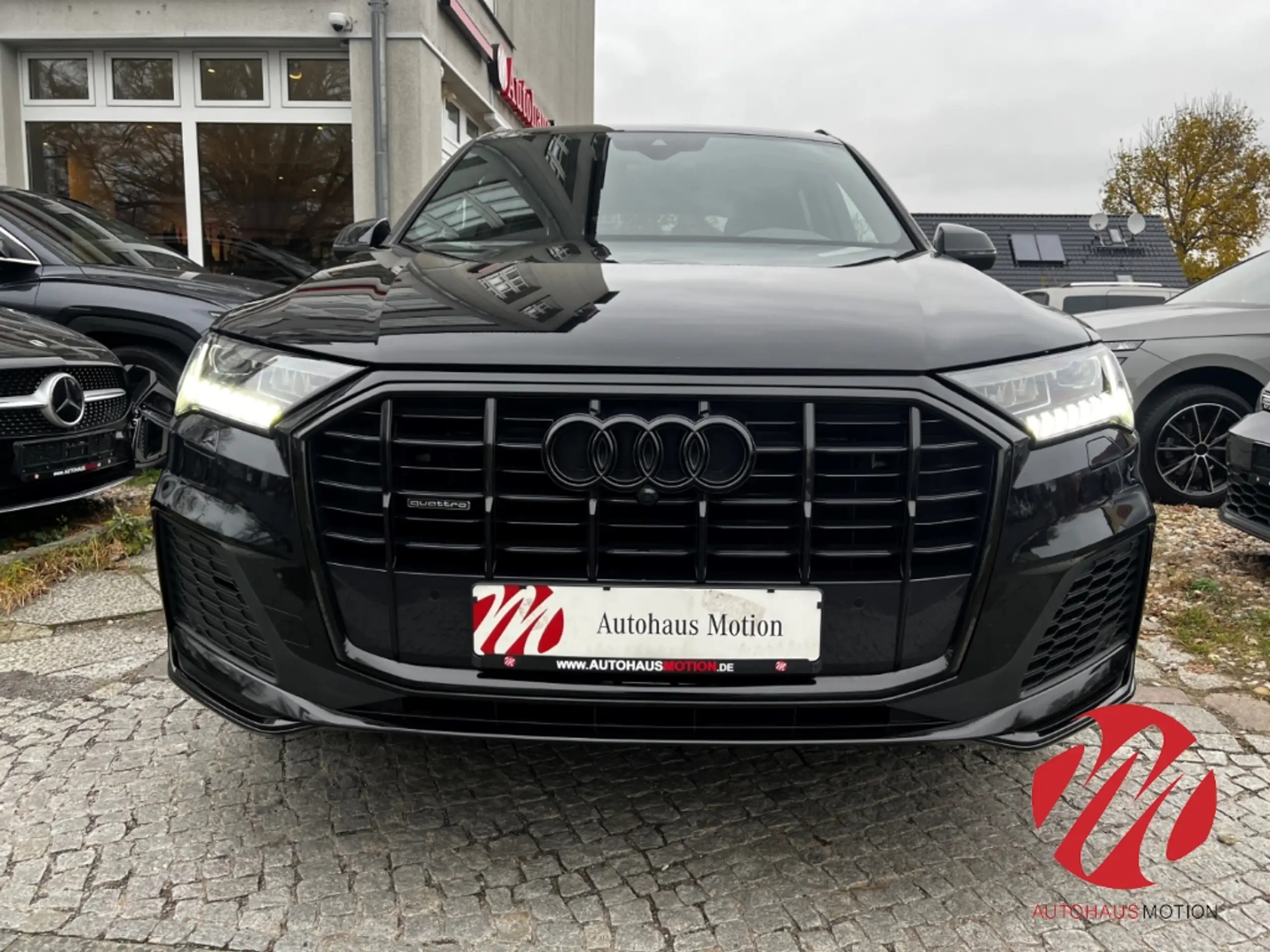 Audi - Q7