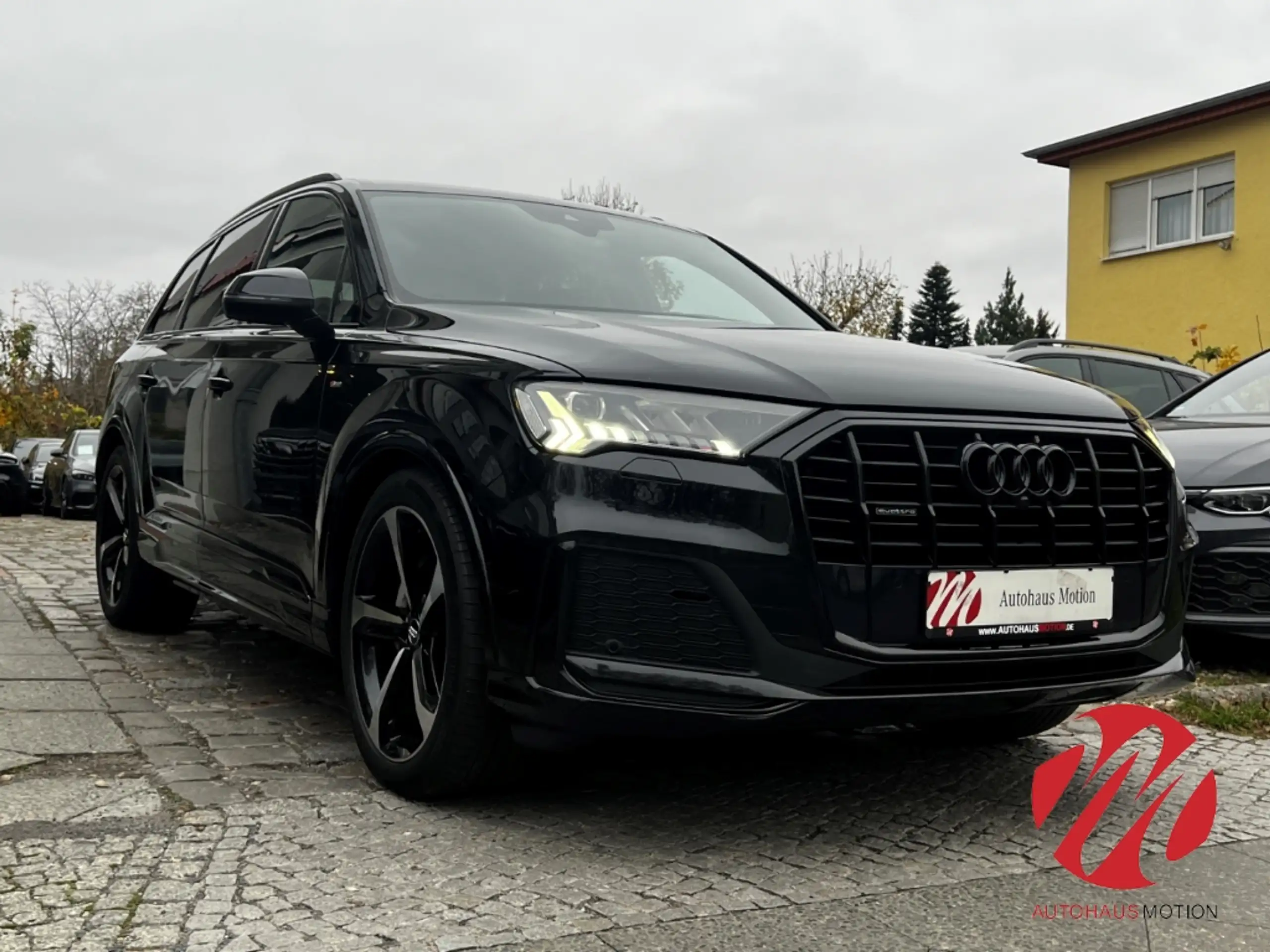 Audi - Q7