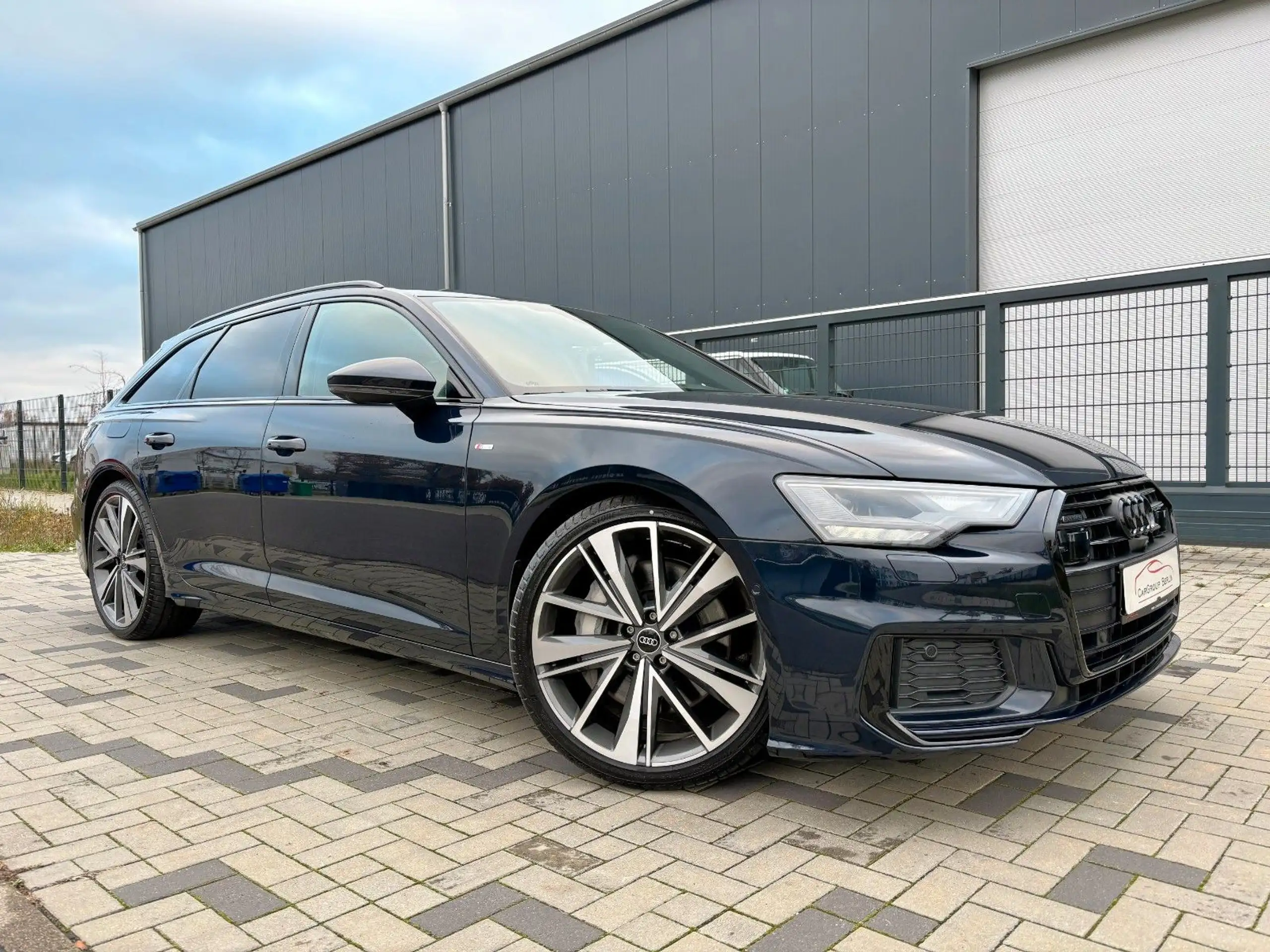 Audi - A6