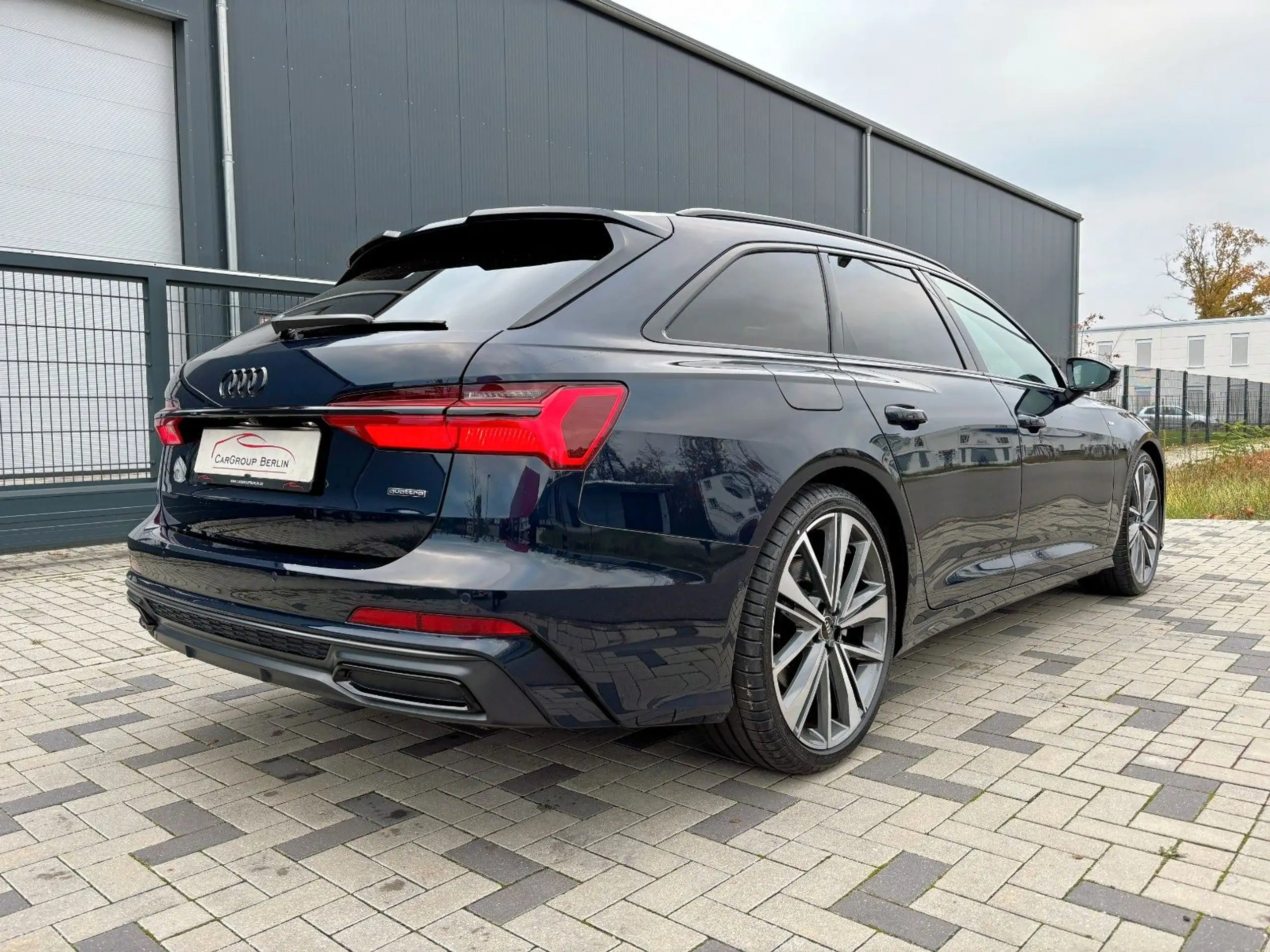 Audi - A6