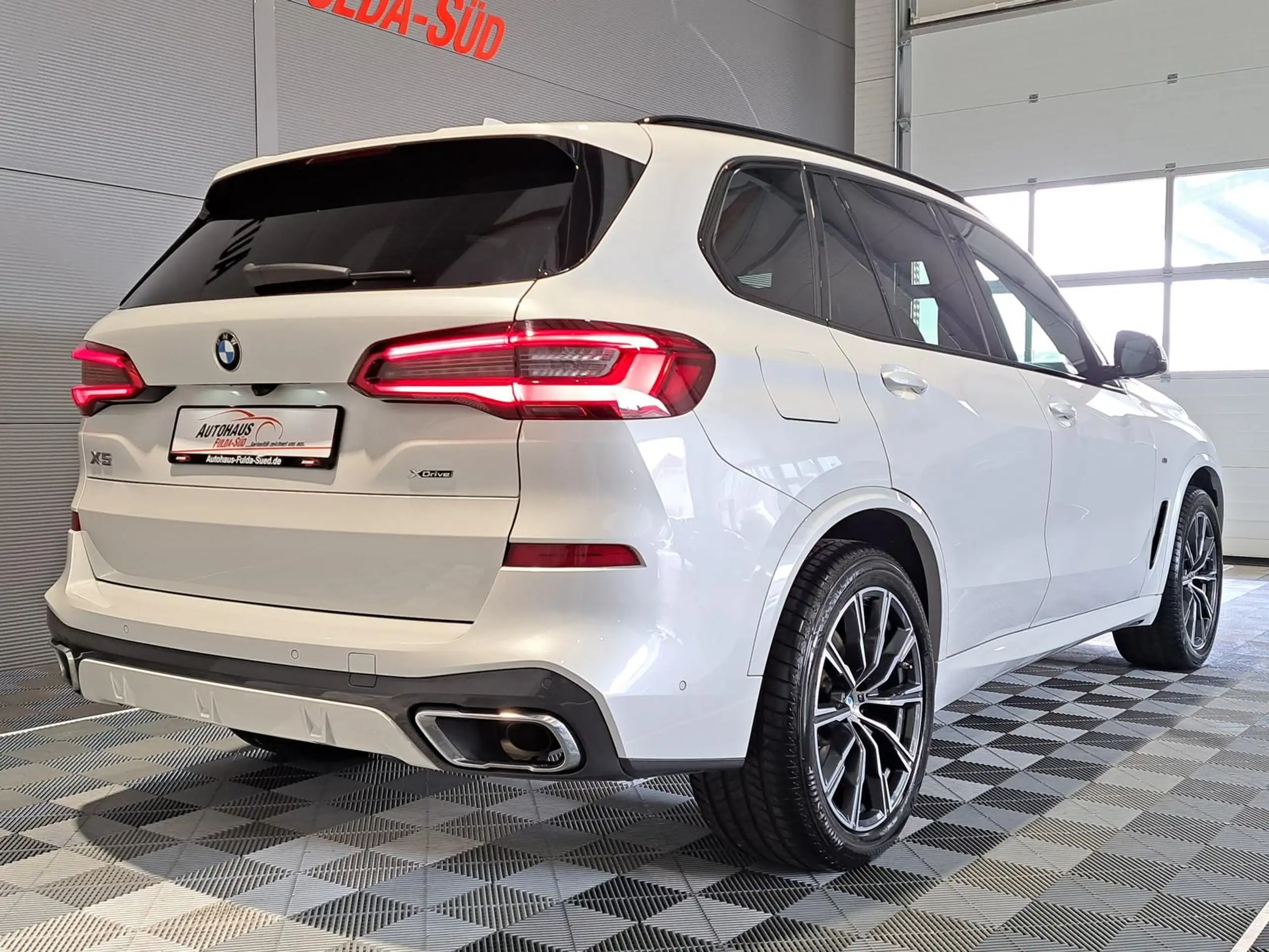 BMW - X5