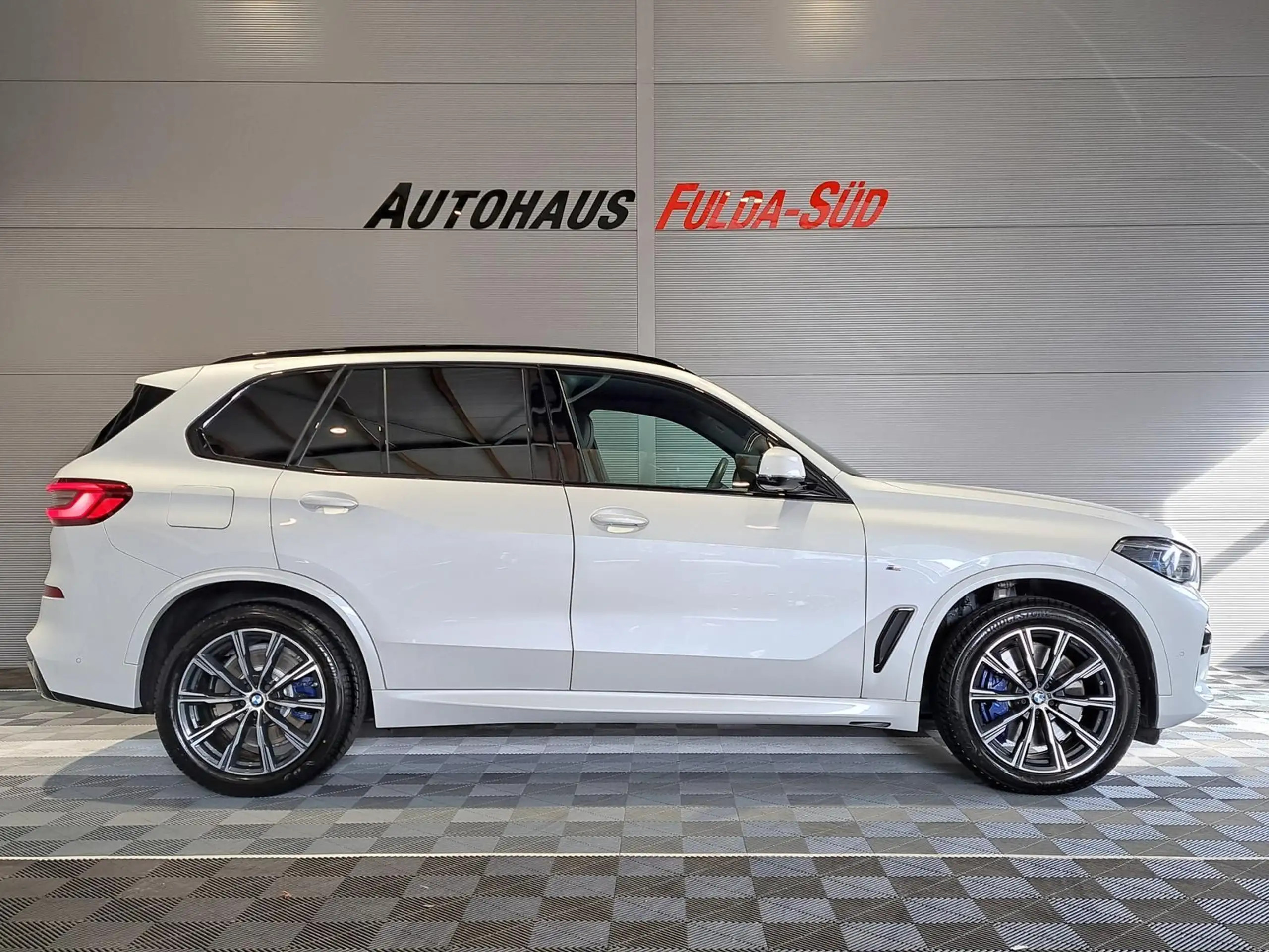 BMW - X5