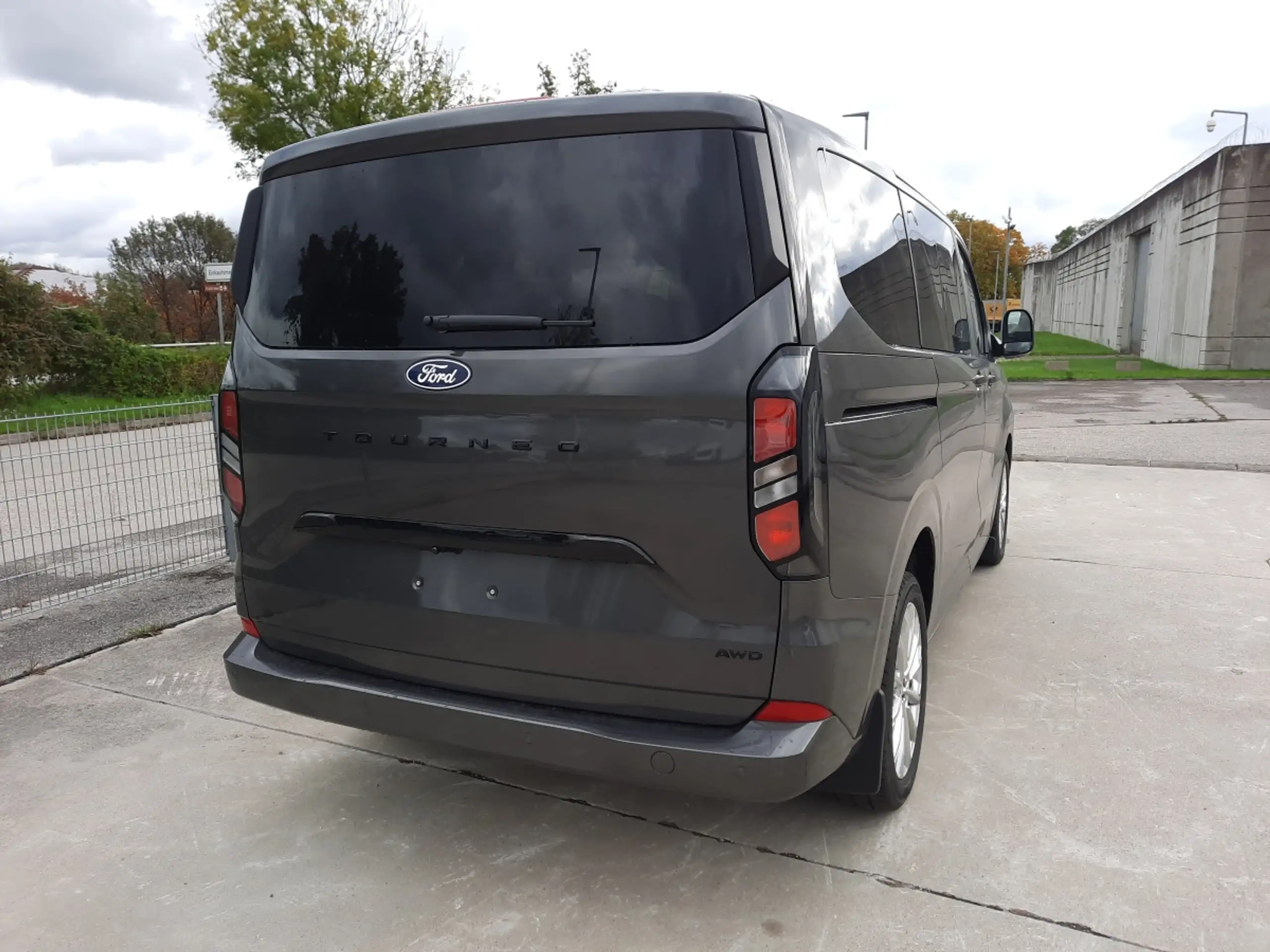 Ford - Tourneo Custom