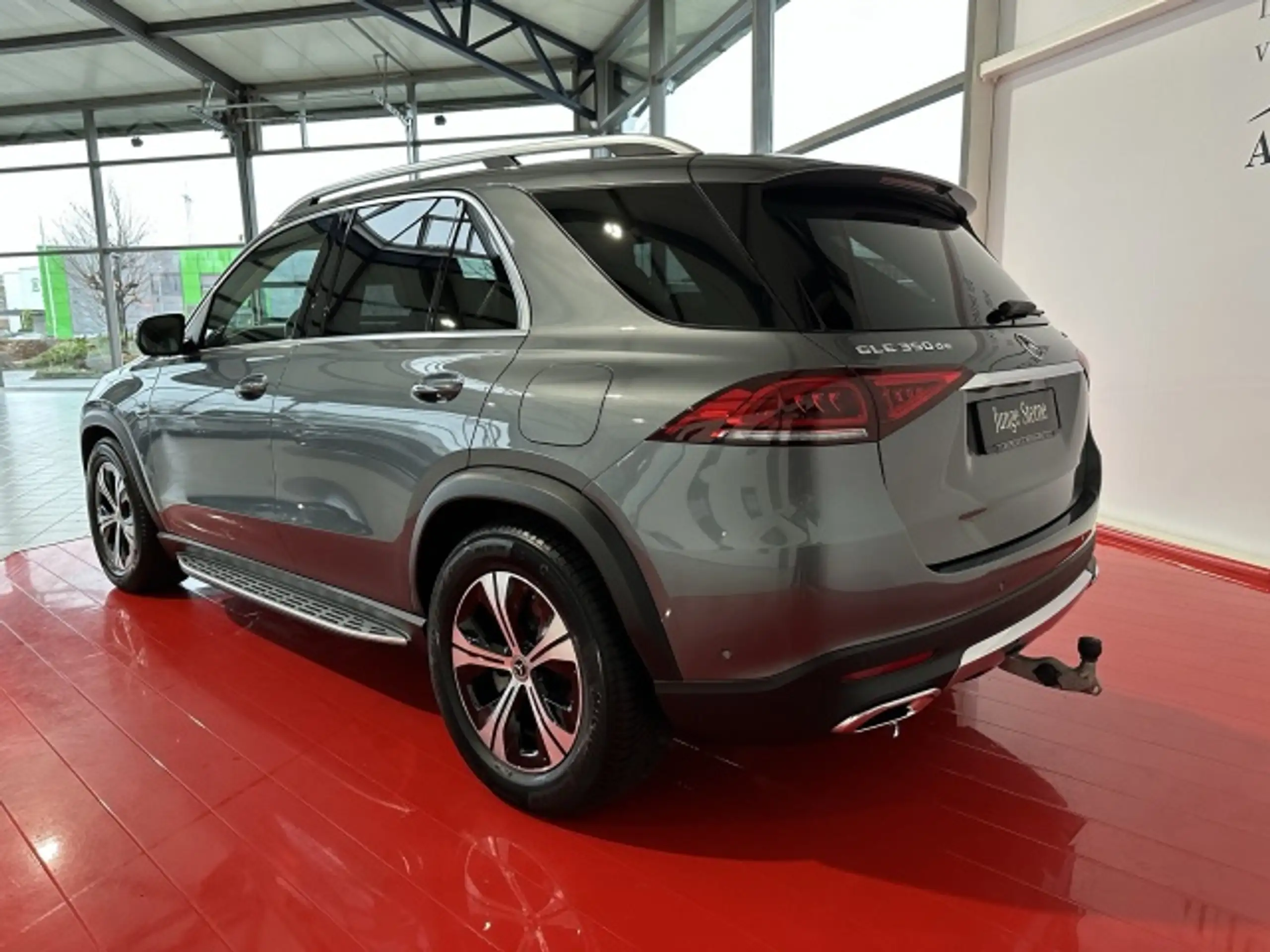 Mercedes-Benz - GLE 350