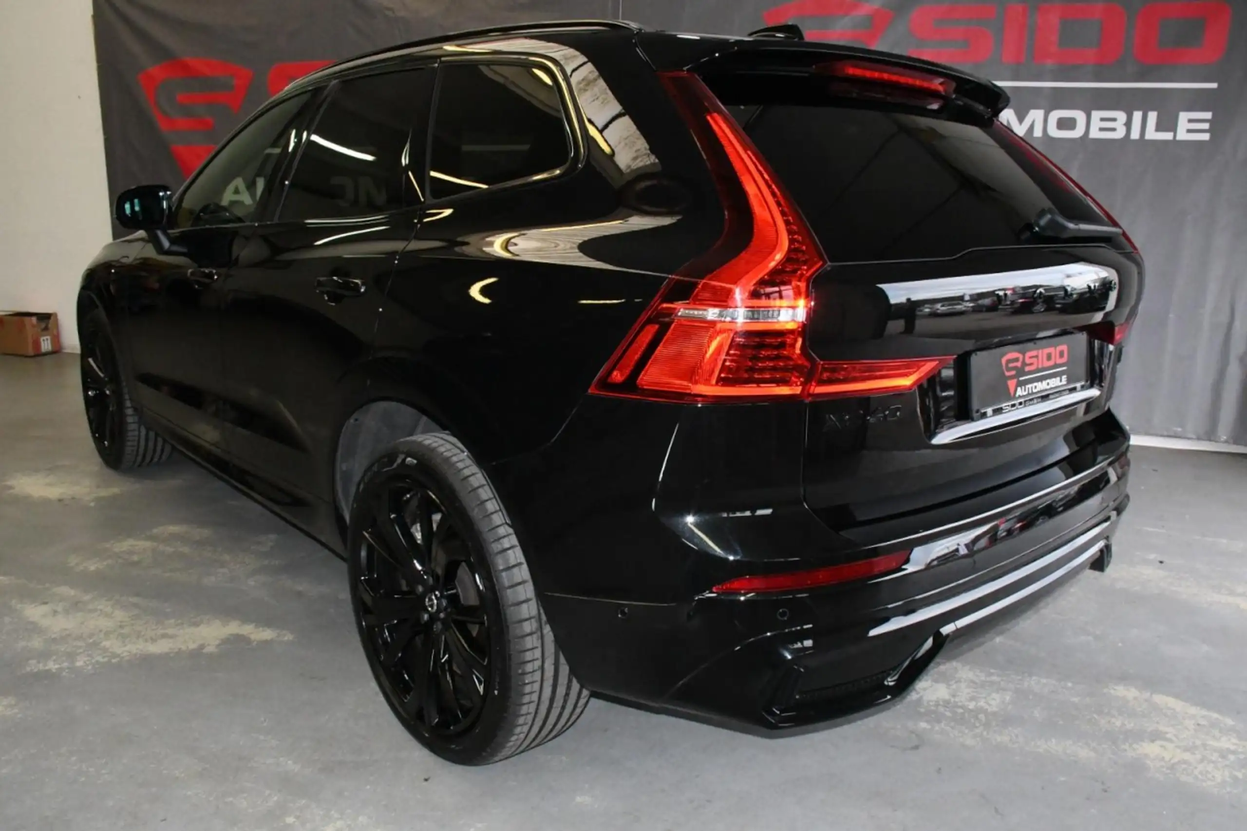 Volvo - XC60