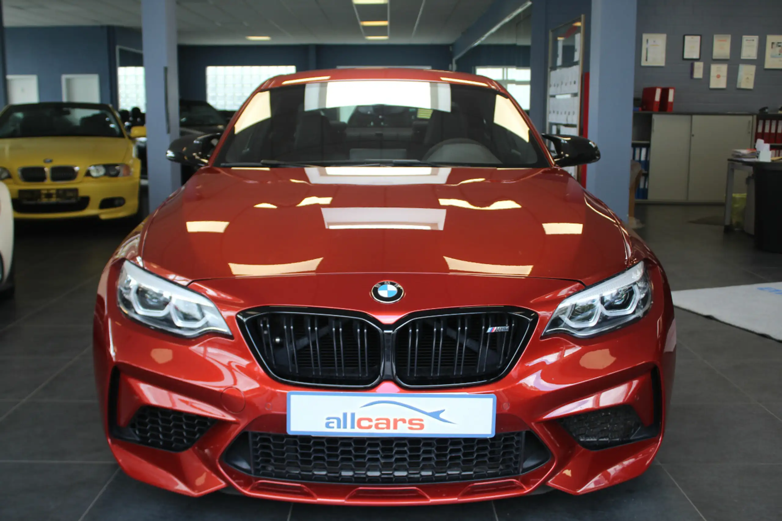 BMW - M2