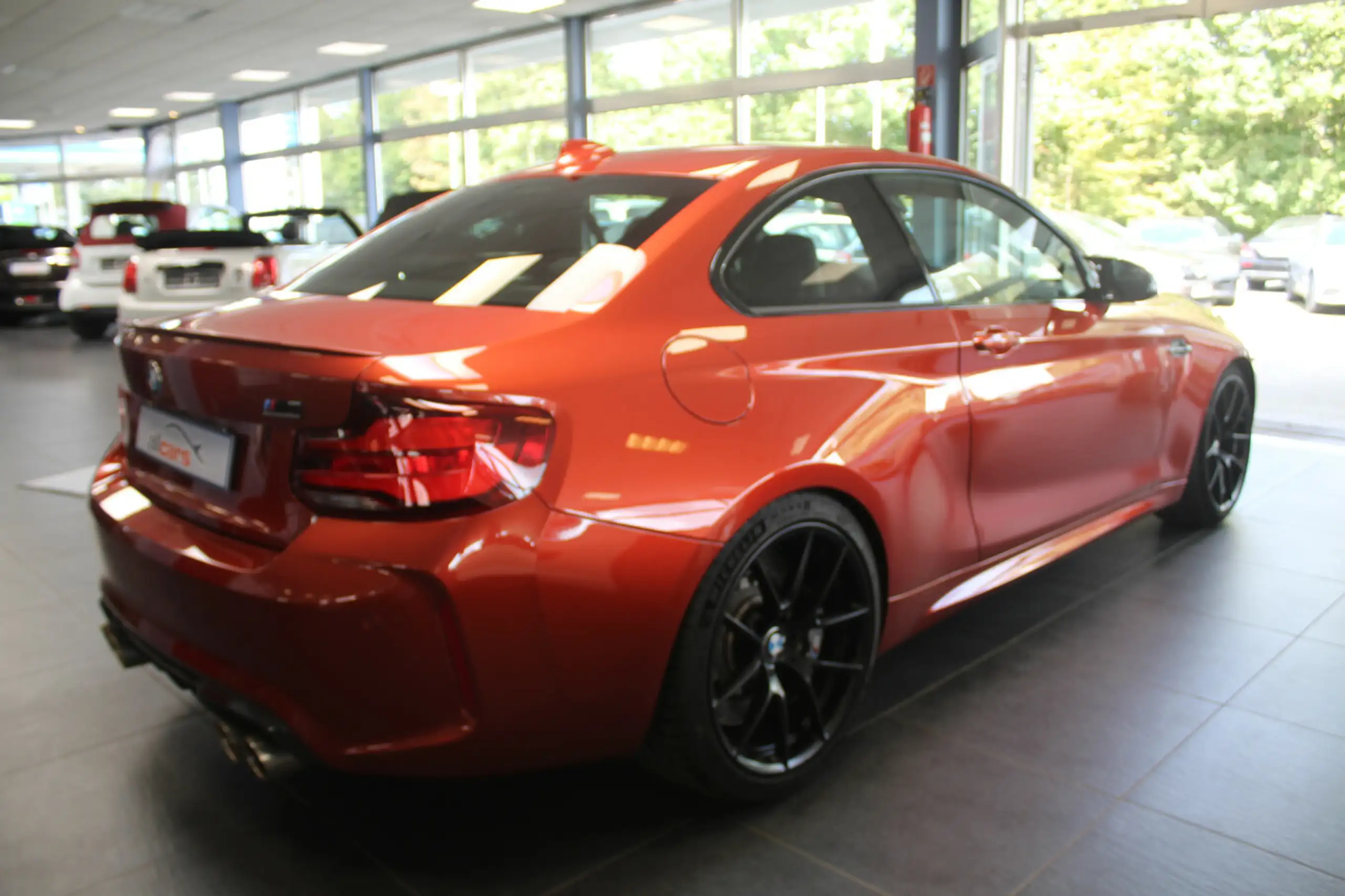 BMW - M2