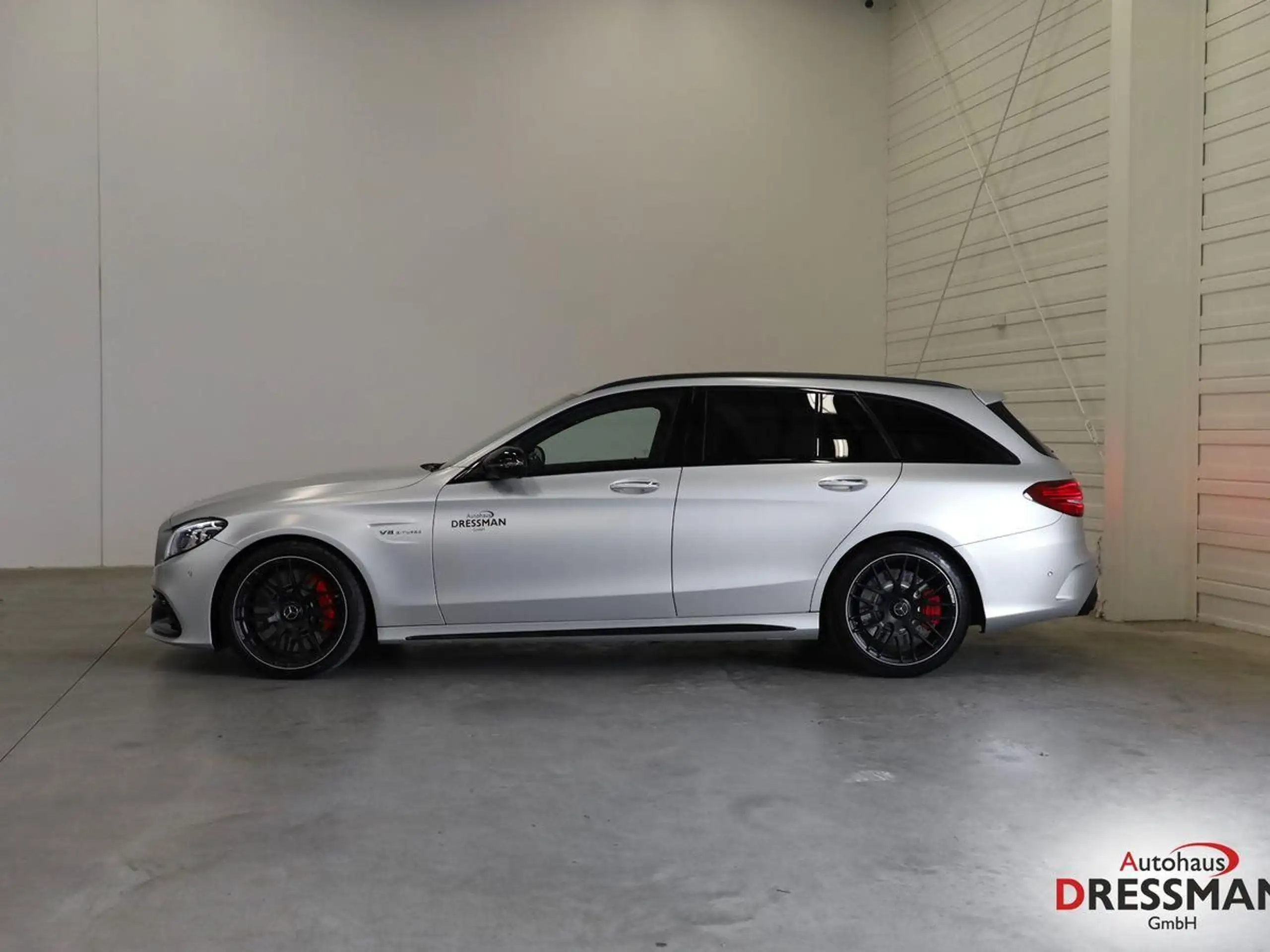 Mercedes-Benz - C 63 AMG