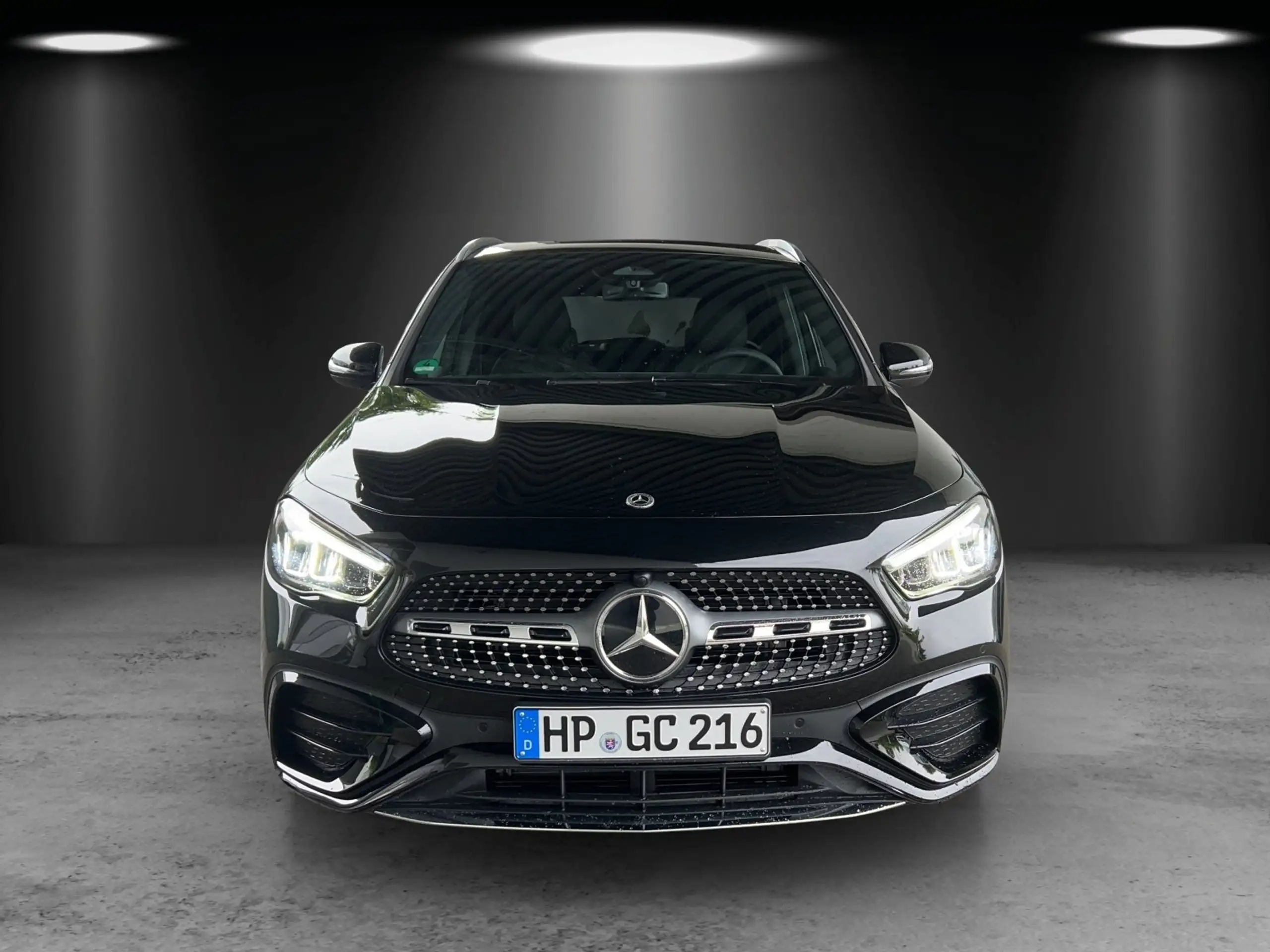 Mercedes-Benz - GLA 250