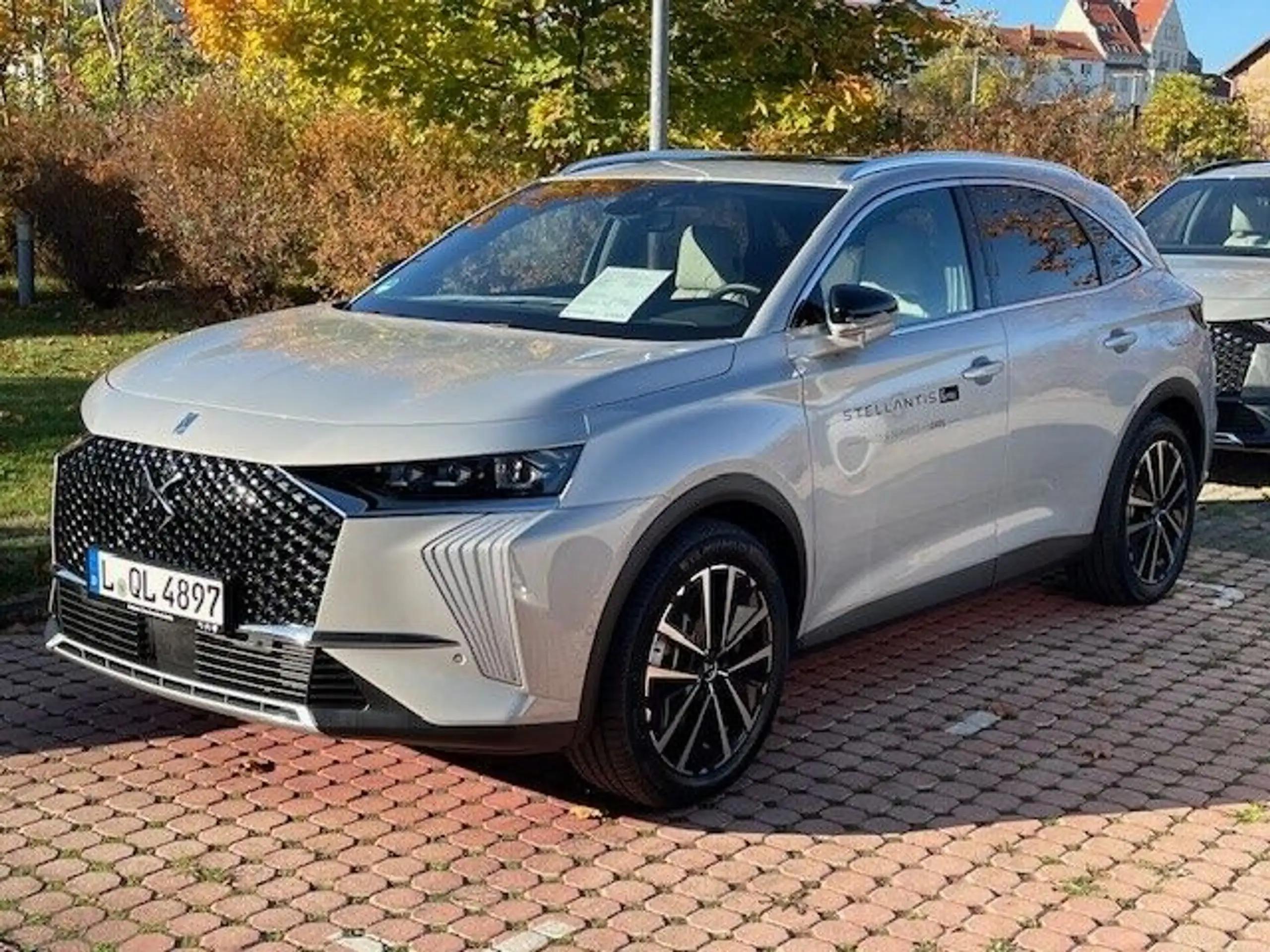 DS Automobiles - DS 7