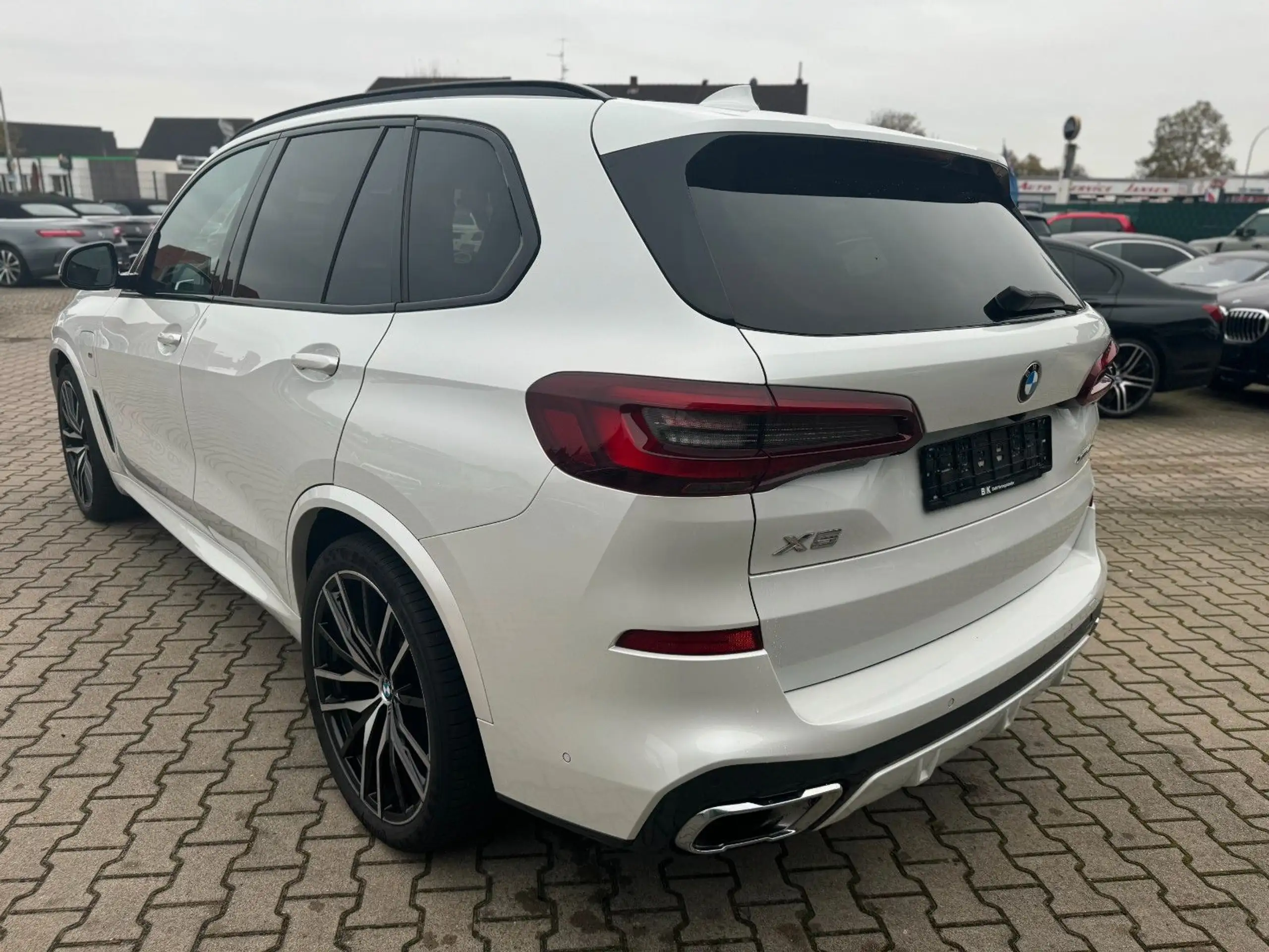 BMW - X5