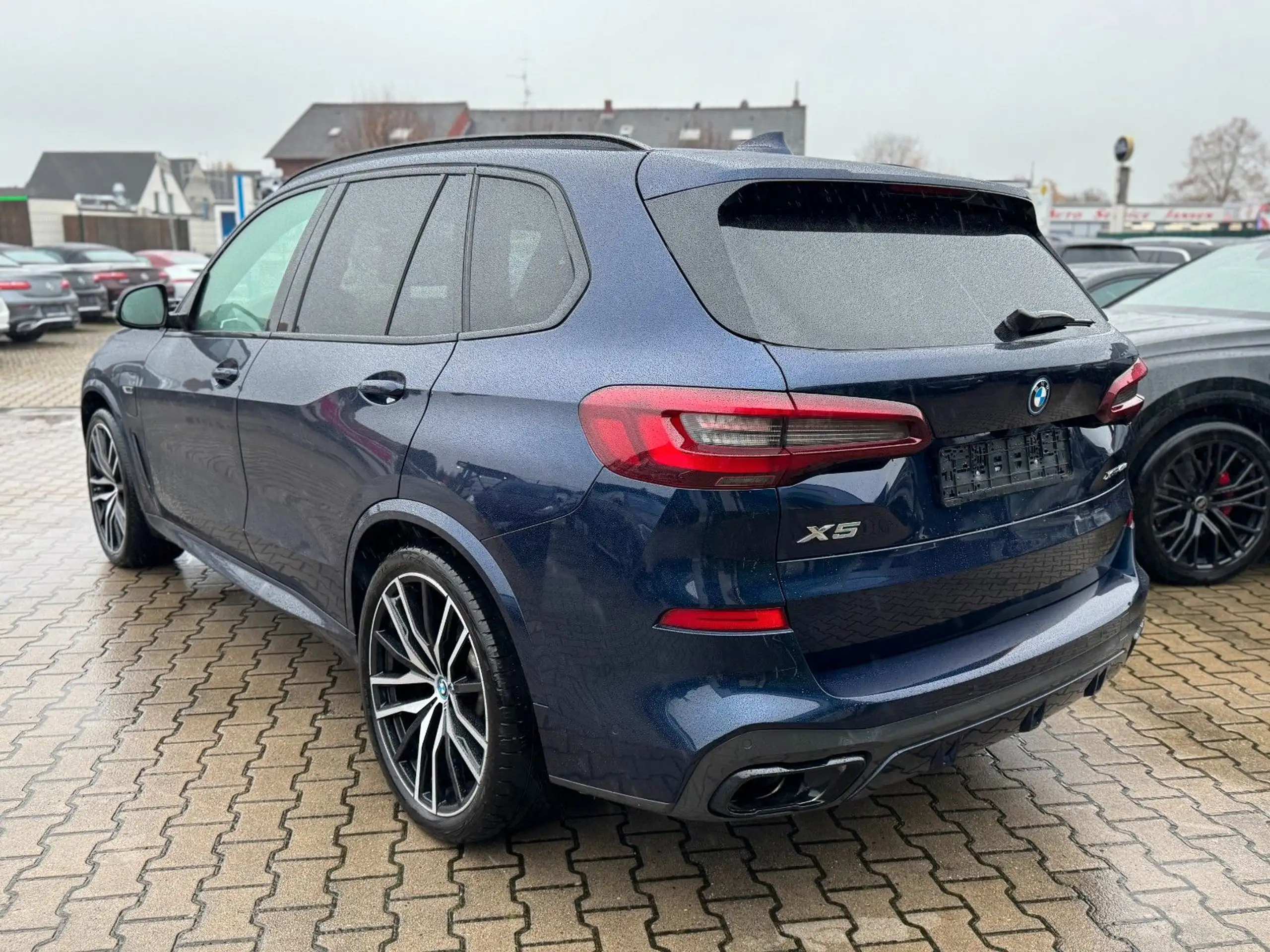 BMW - X5