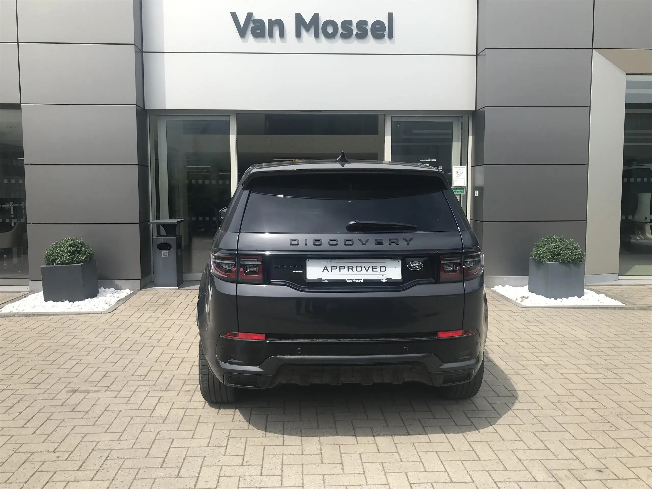 Land Rover - Discovery Sport