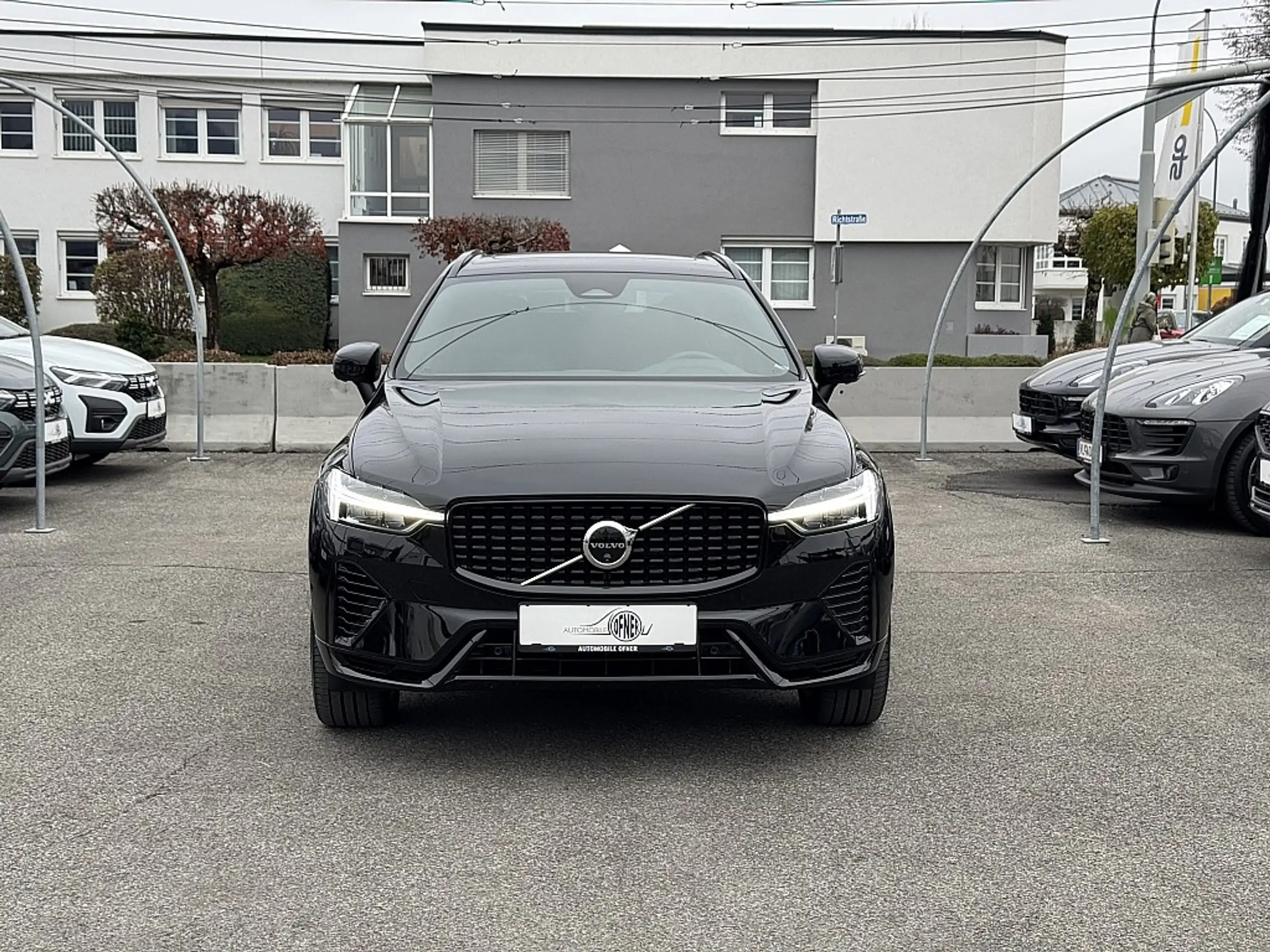 Volvo - XC60