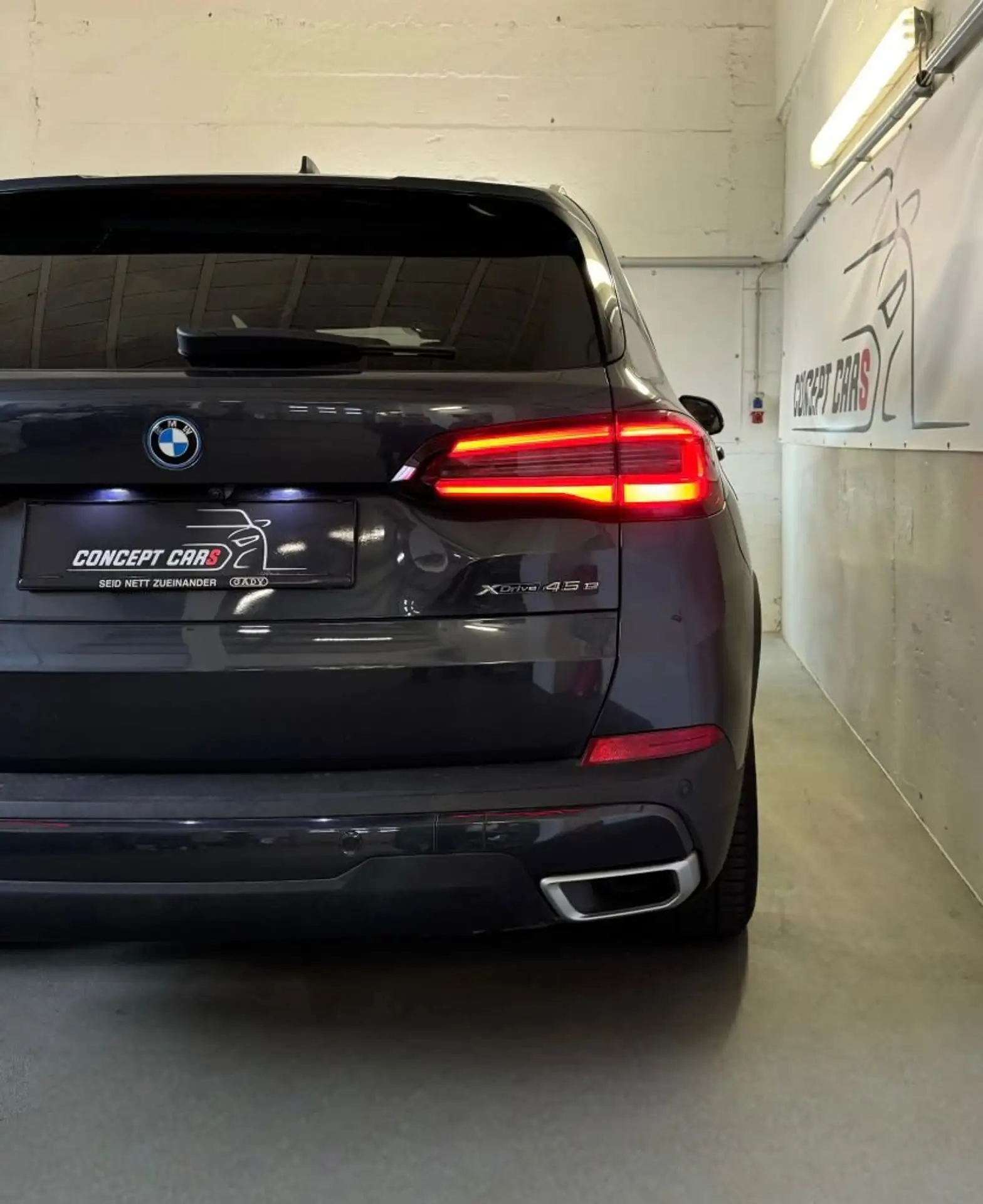 BMW - X5