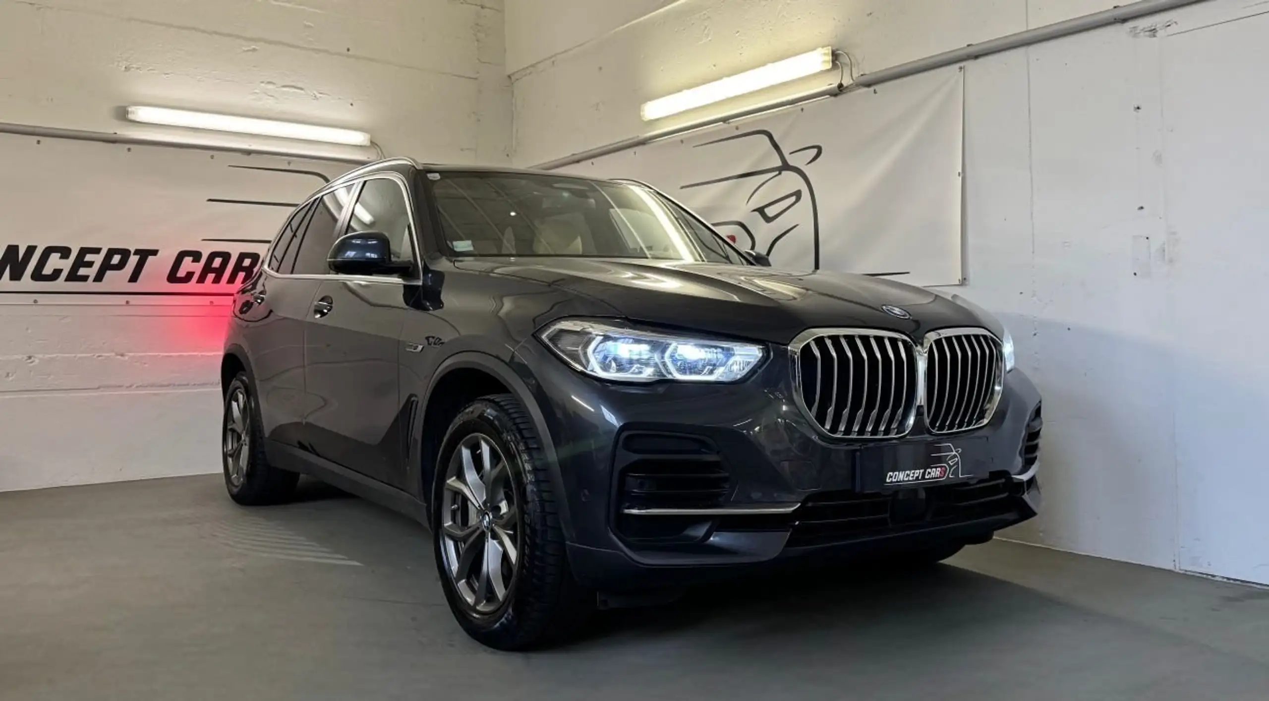 BMW - X5