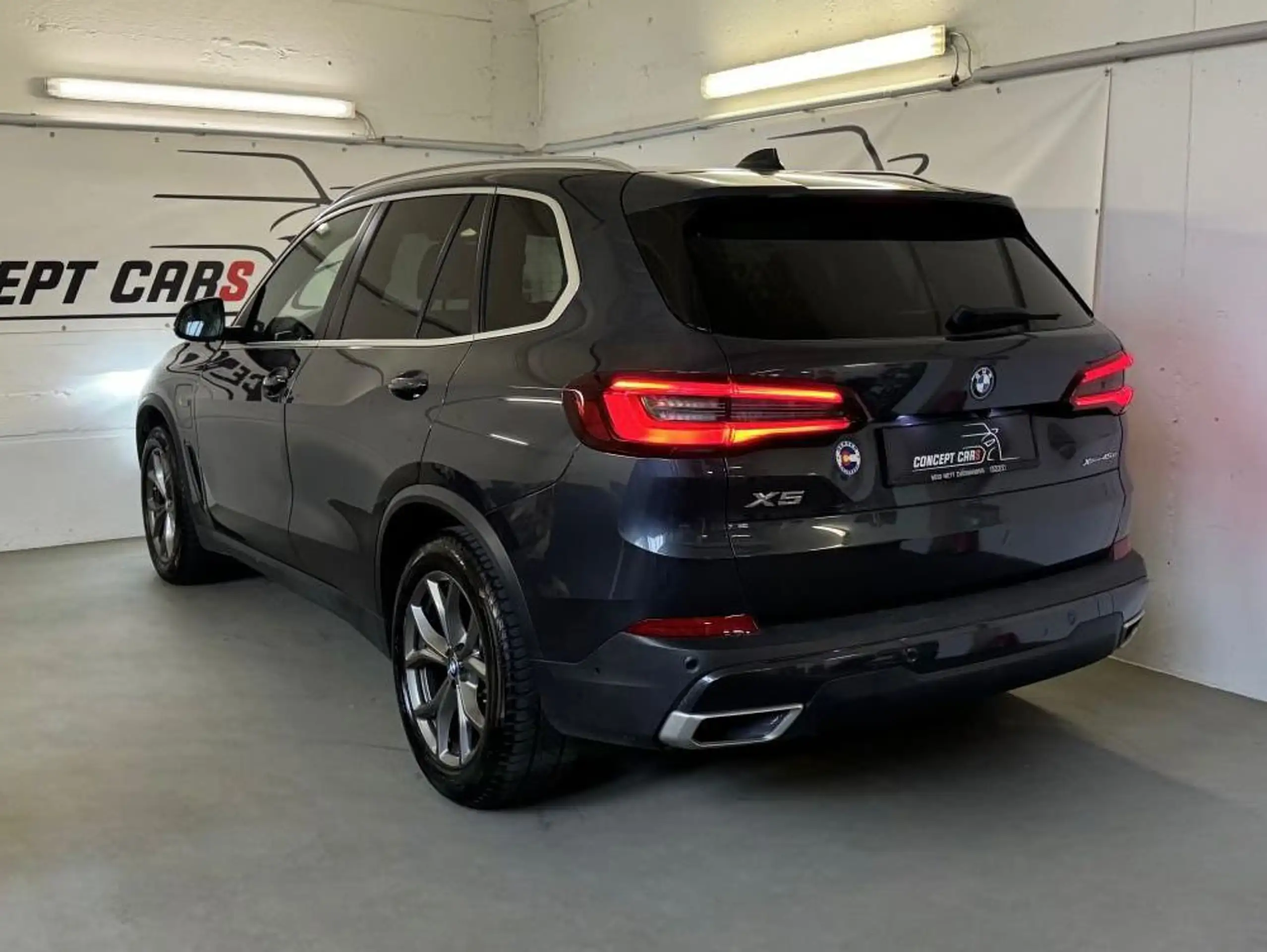 BMW - X5