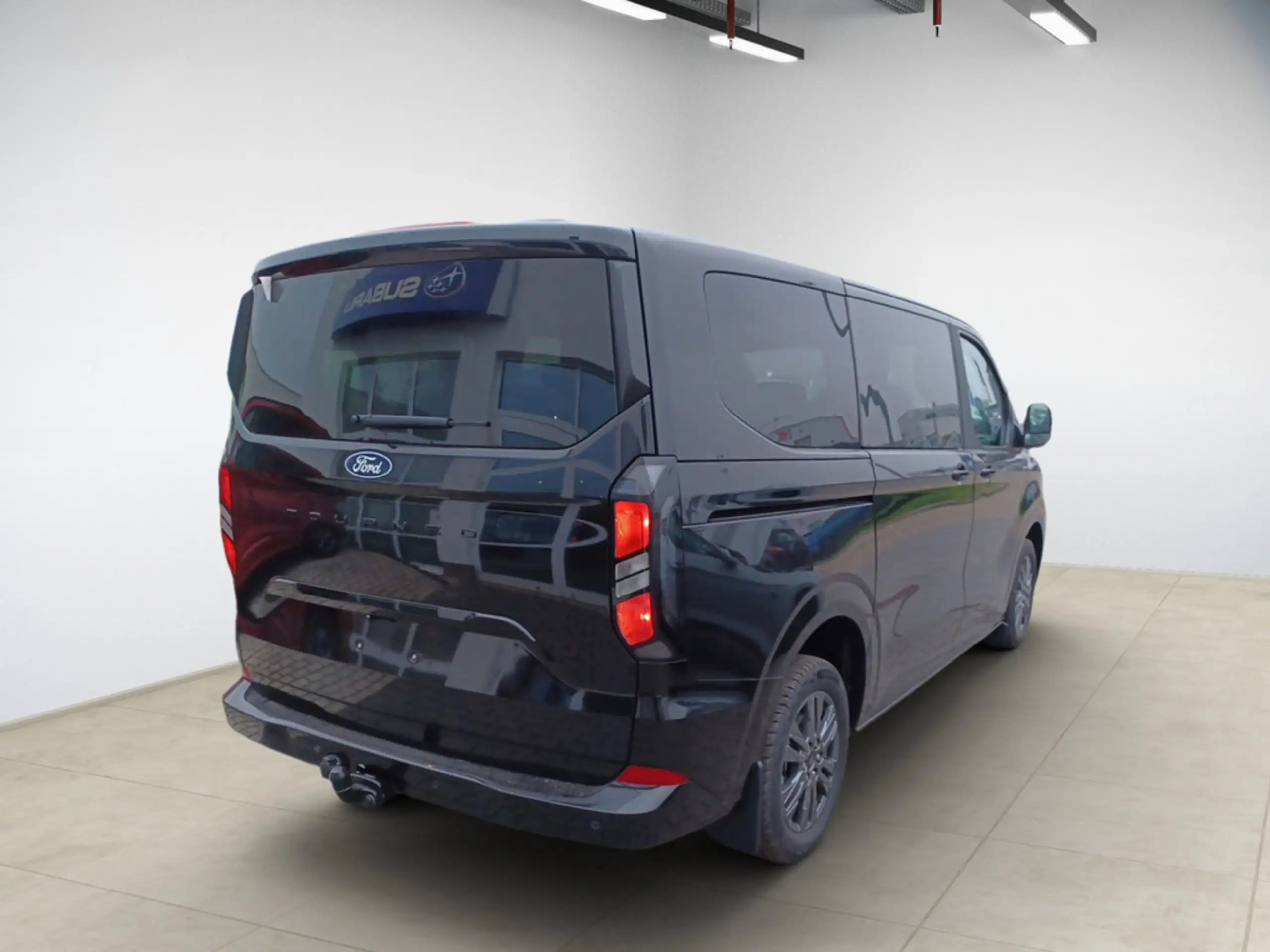 Ford - Tourneo Custom