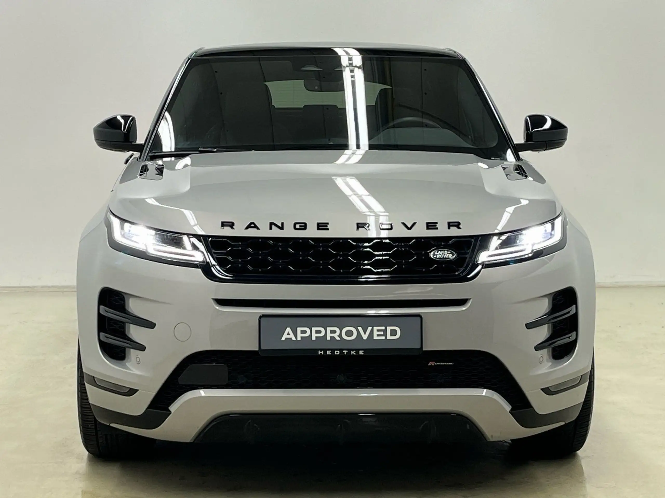 Land Rover - Range Rover Evoque