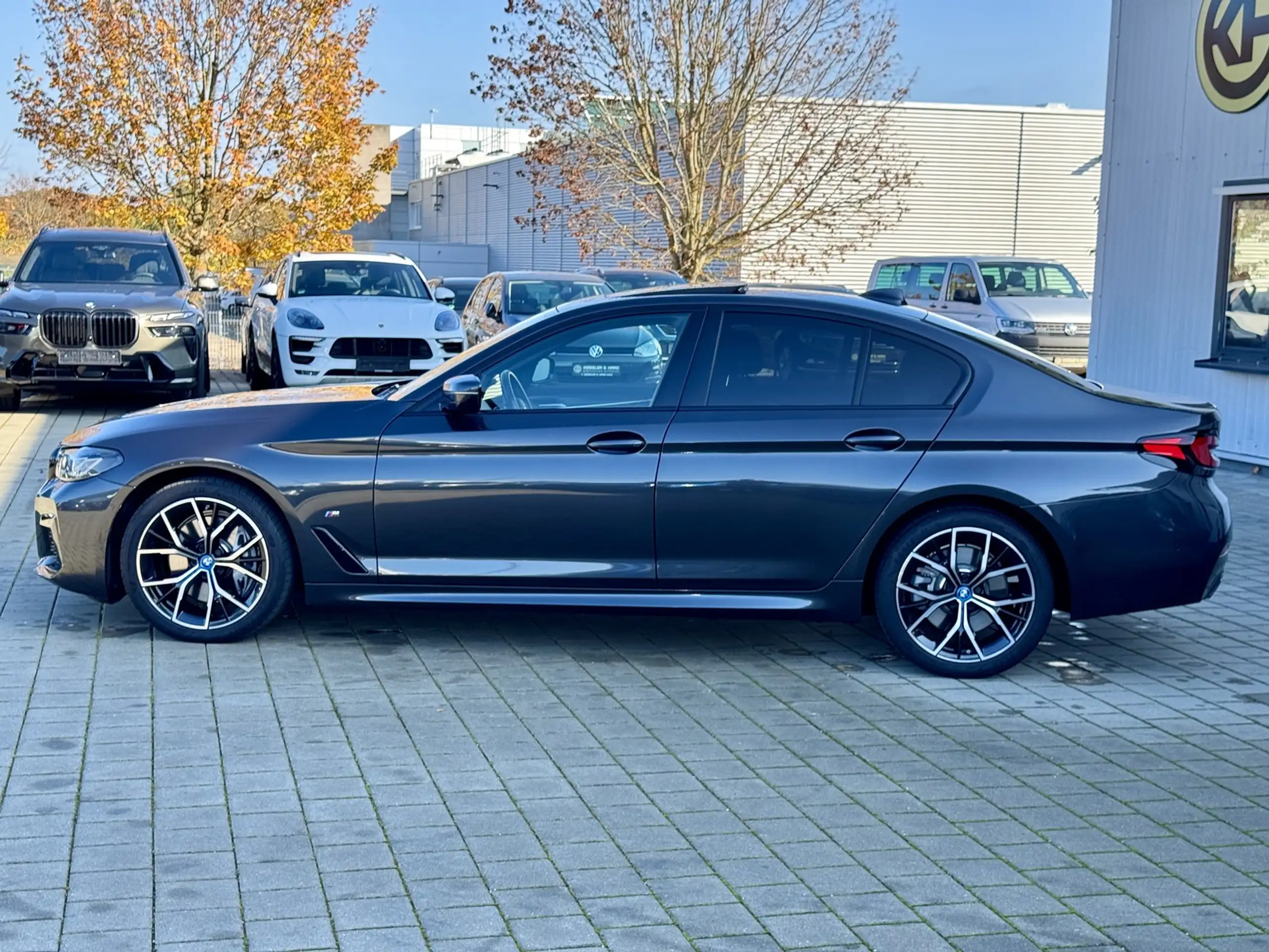 BMW - 540