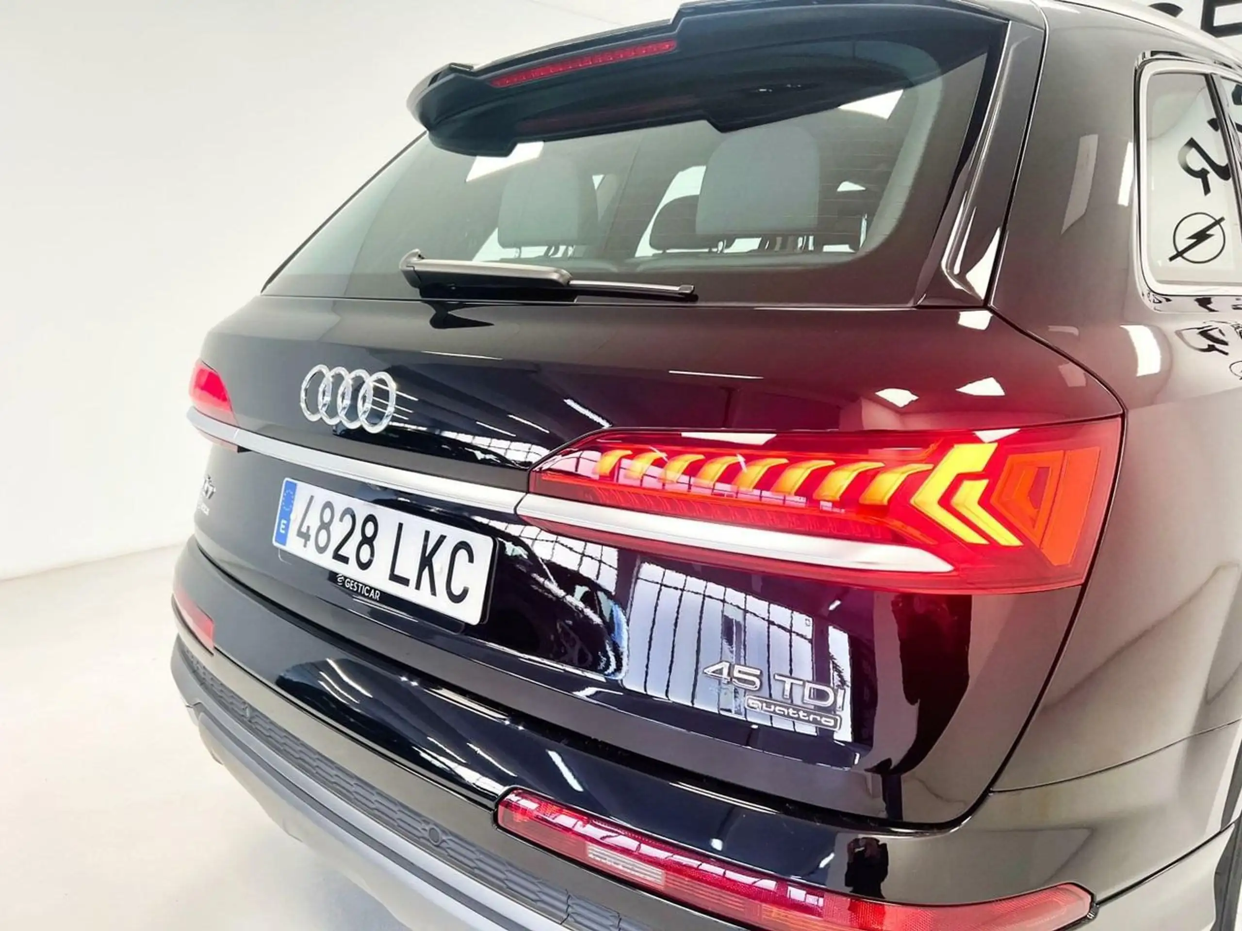 Audi - Q7