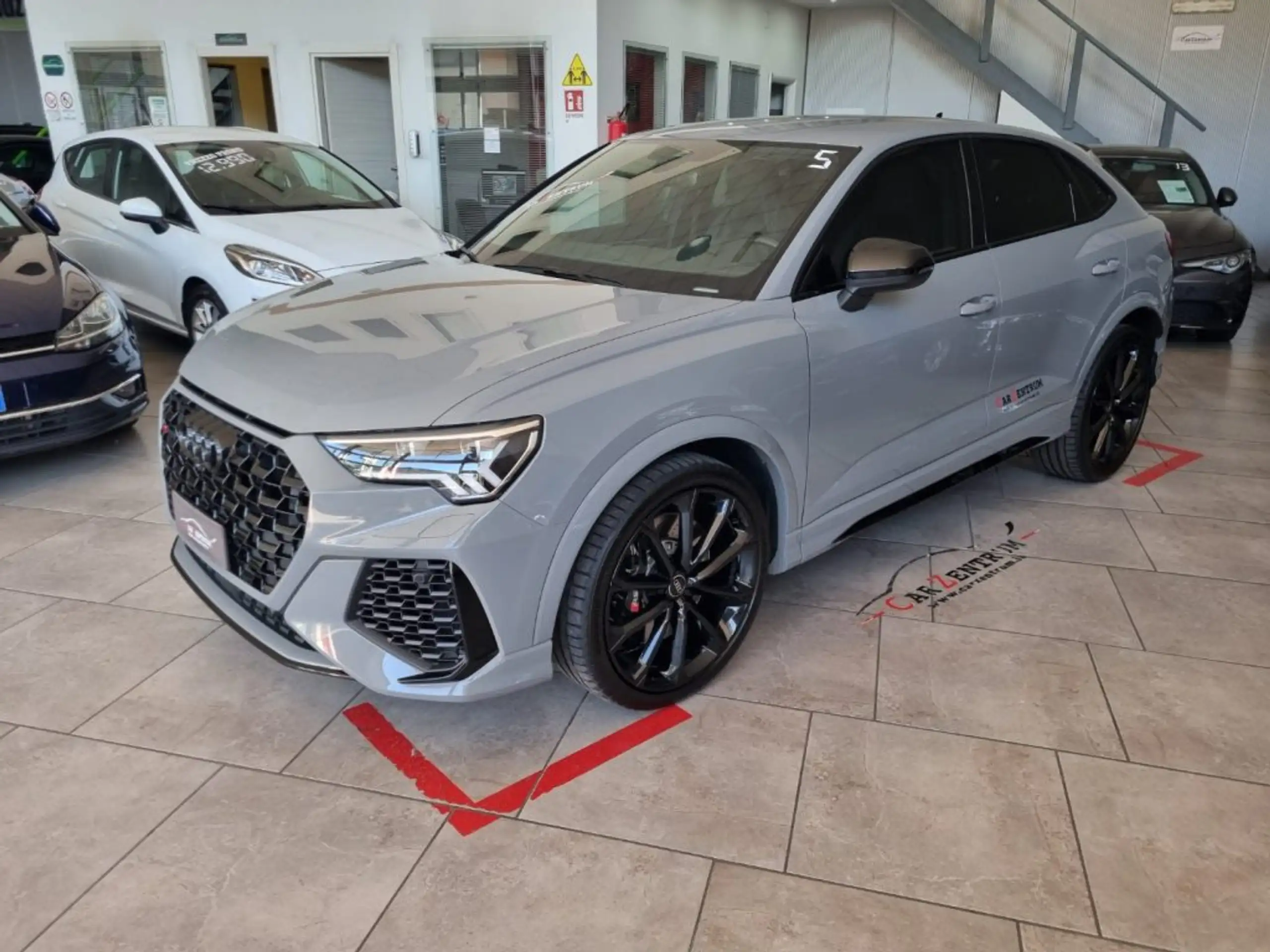 Audi - RS Q3