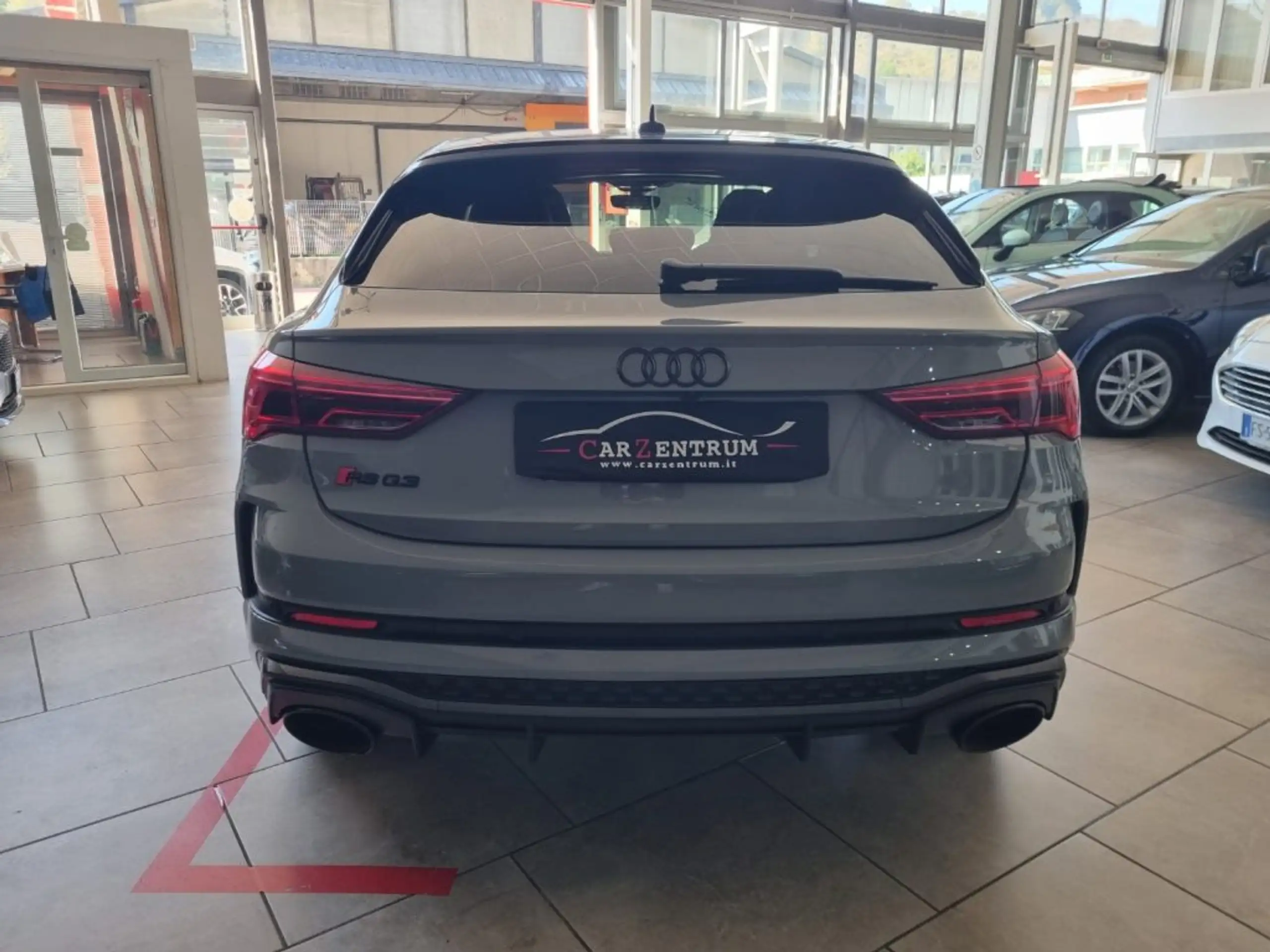 Audi - RS Q3