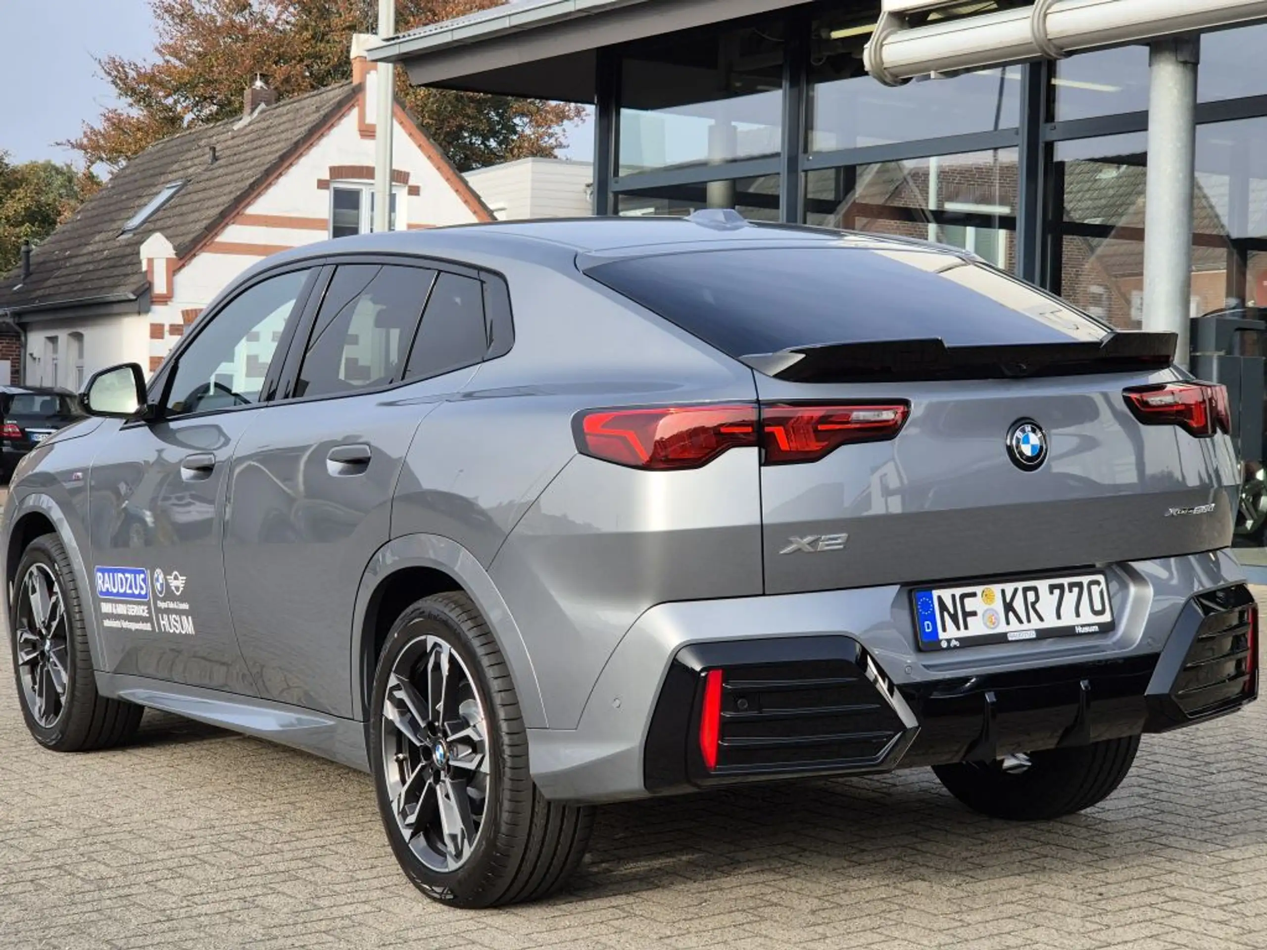 BMW - X2