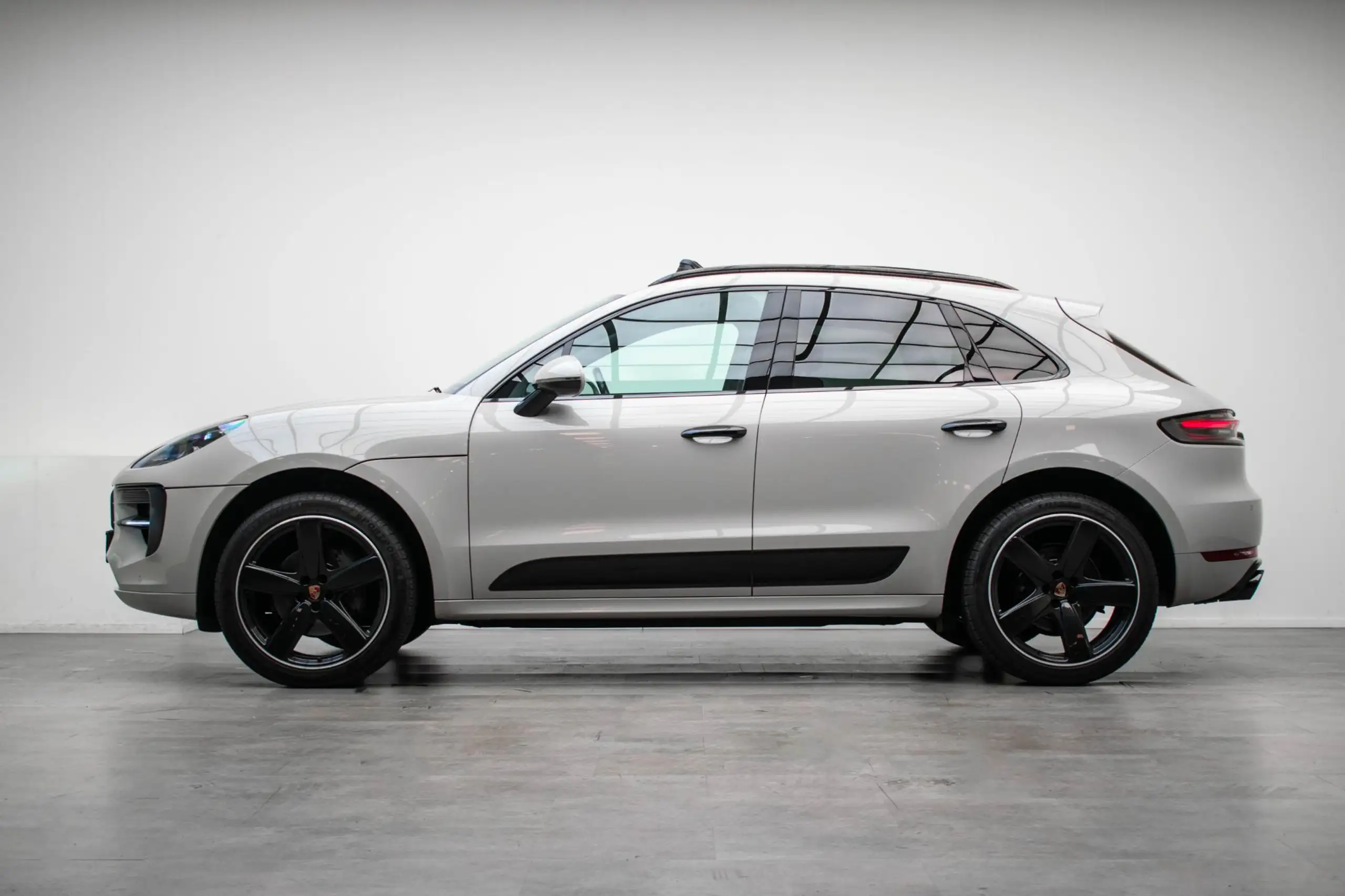 Porsche - Macan