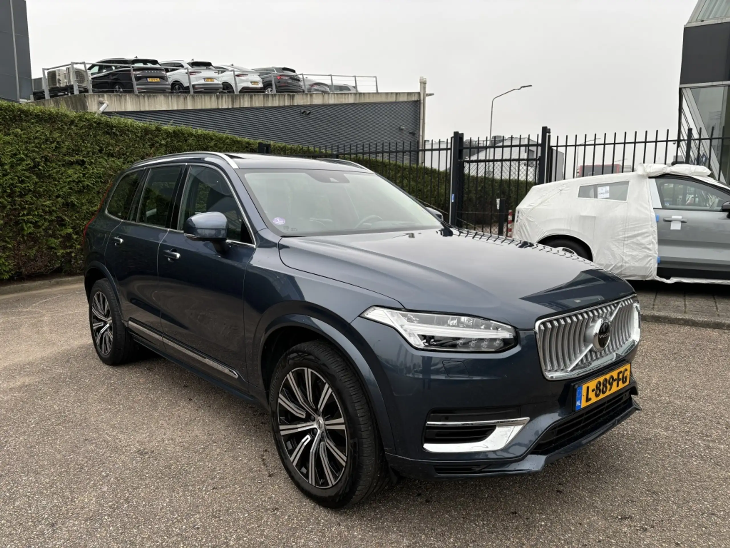 Volvo - XC90