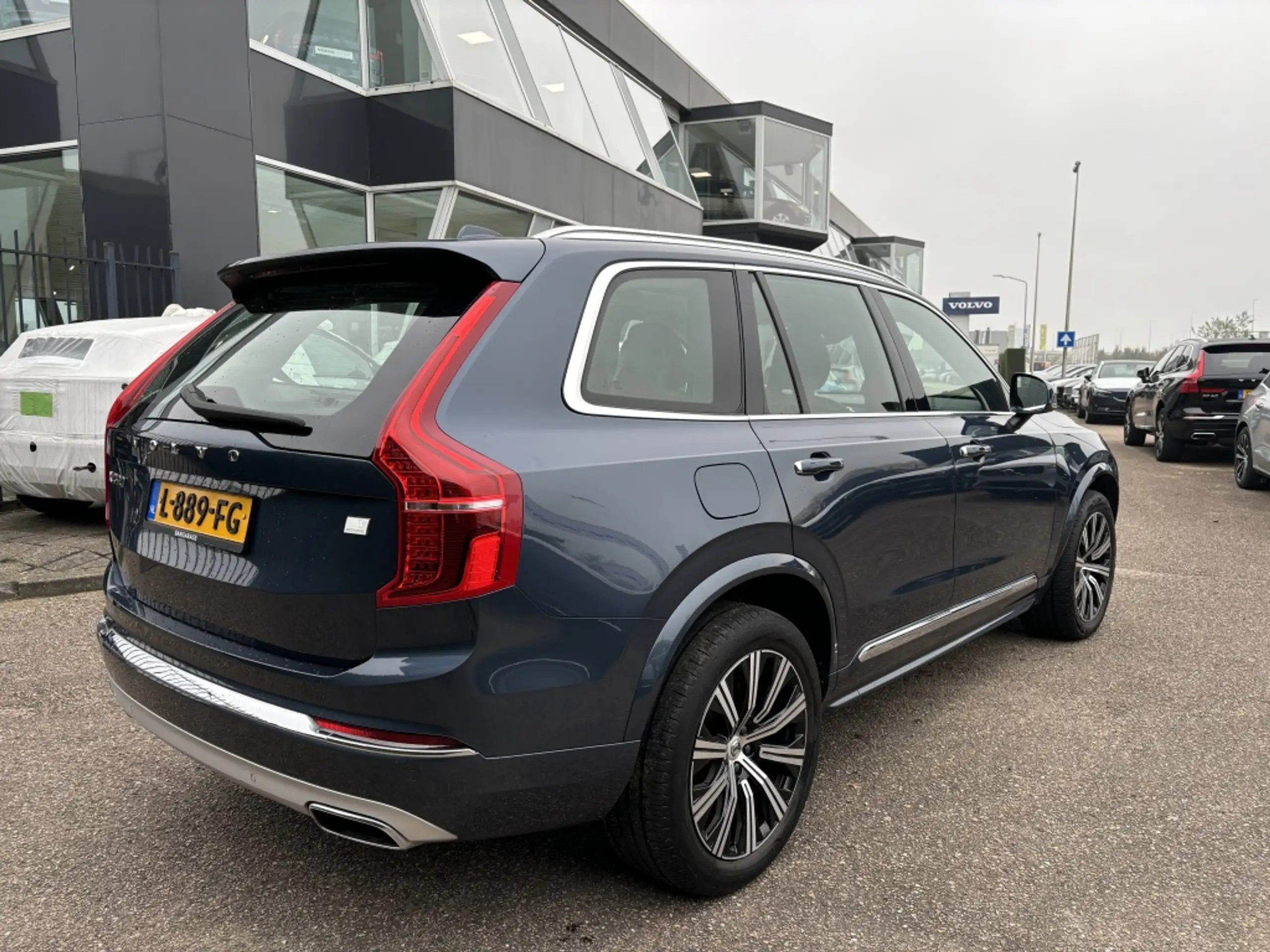 Volvo - XC90