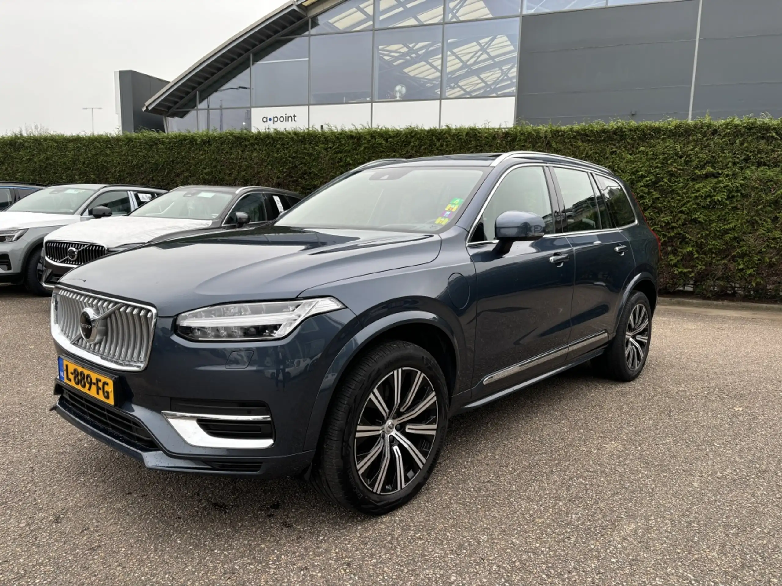 Volvo - XC90