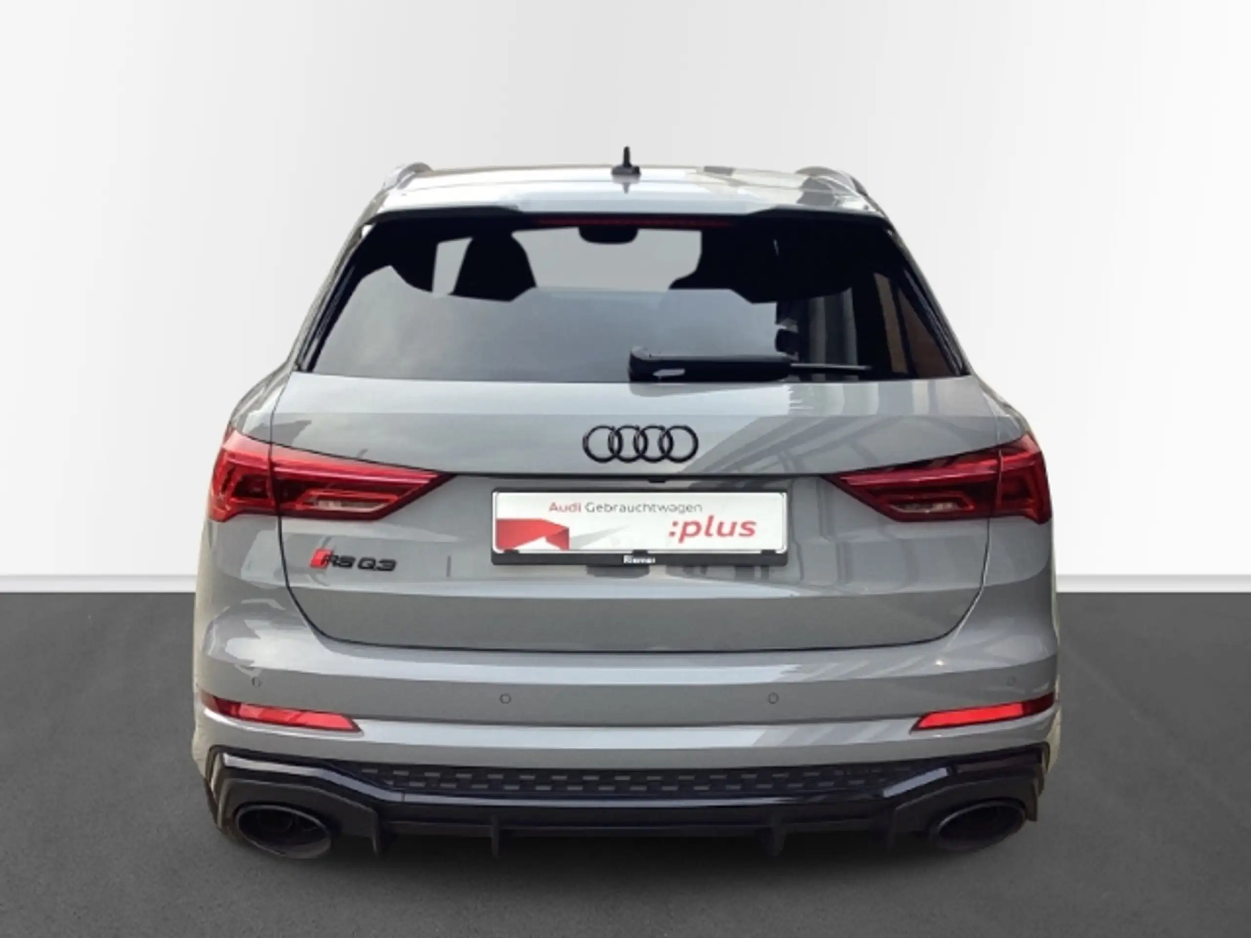 Audi - RS Q3