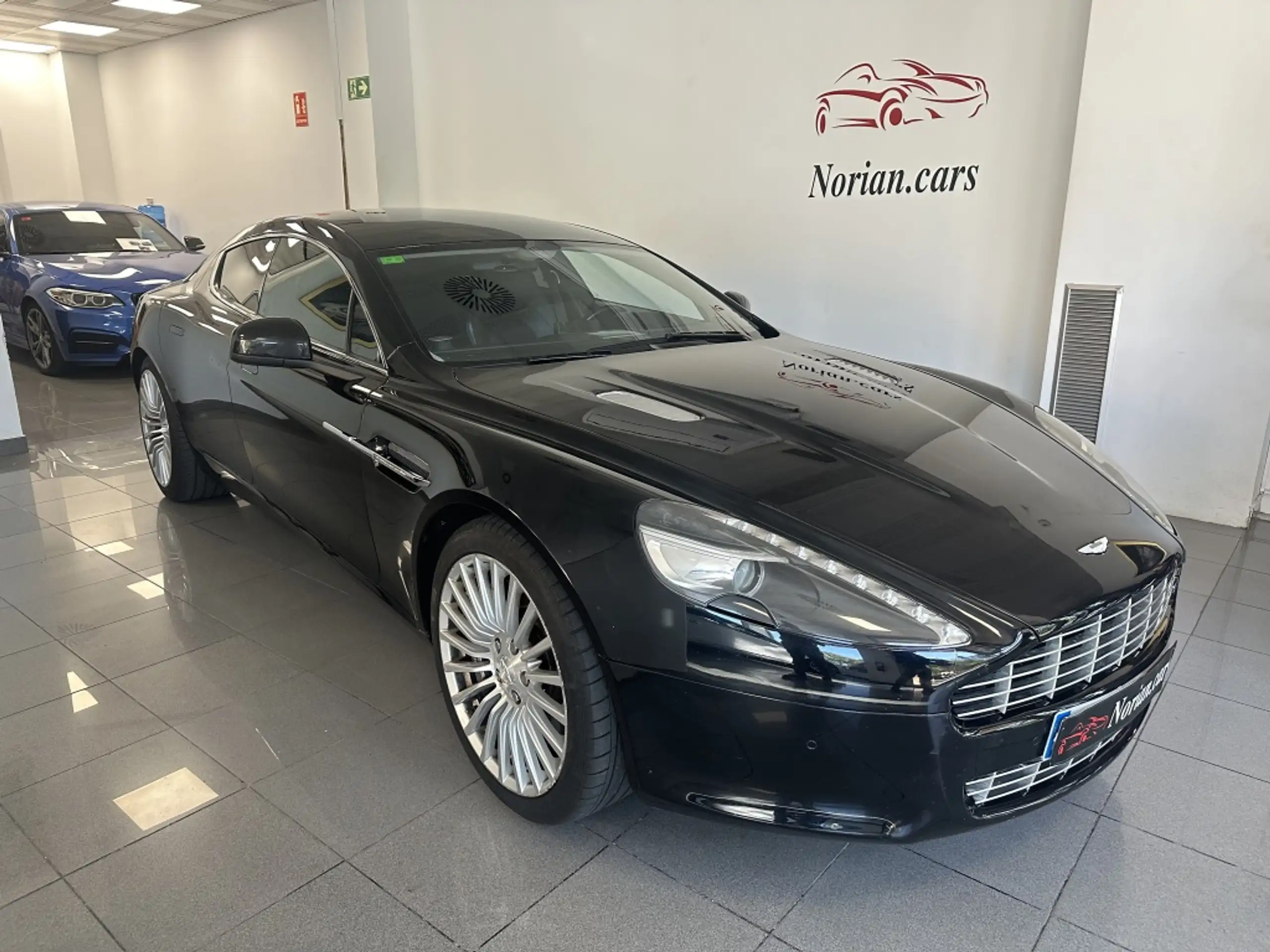 Aston Martin - Rapide