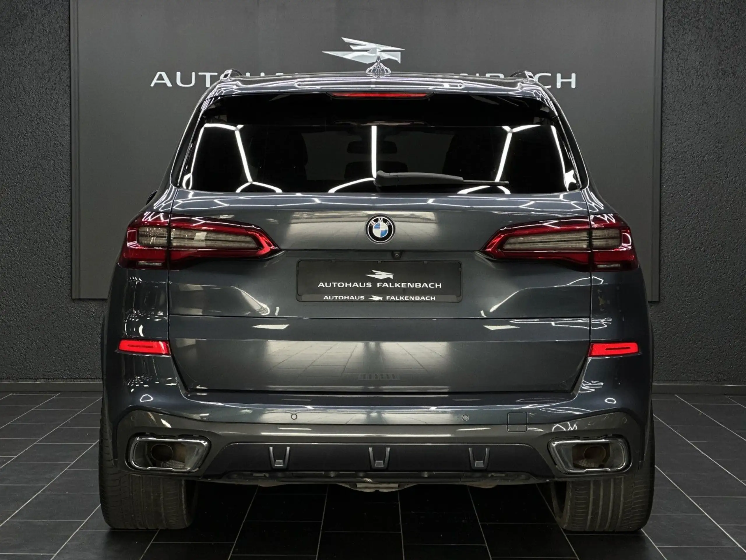 BMW - X5