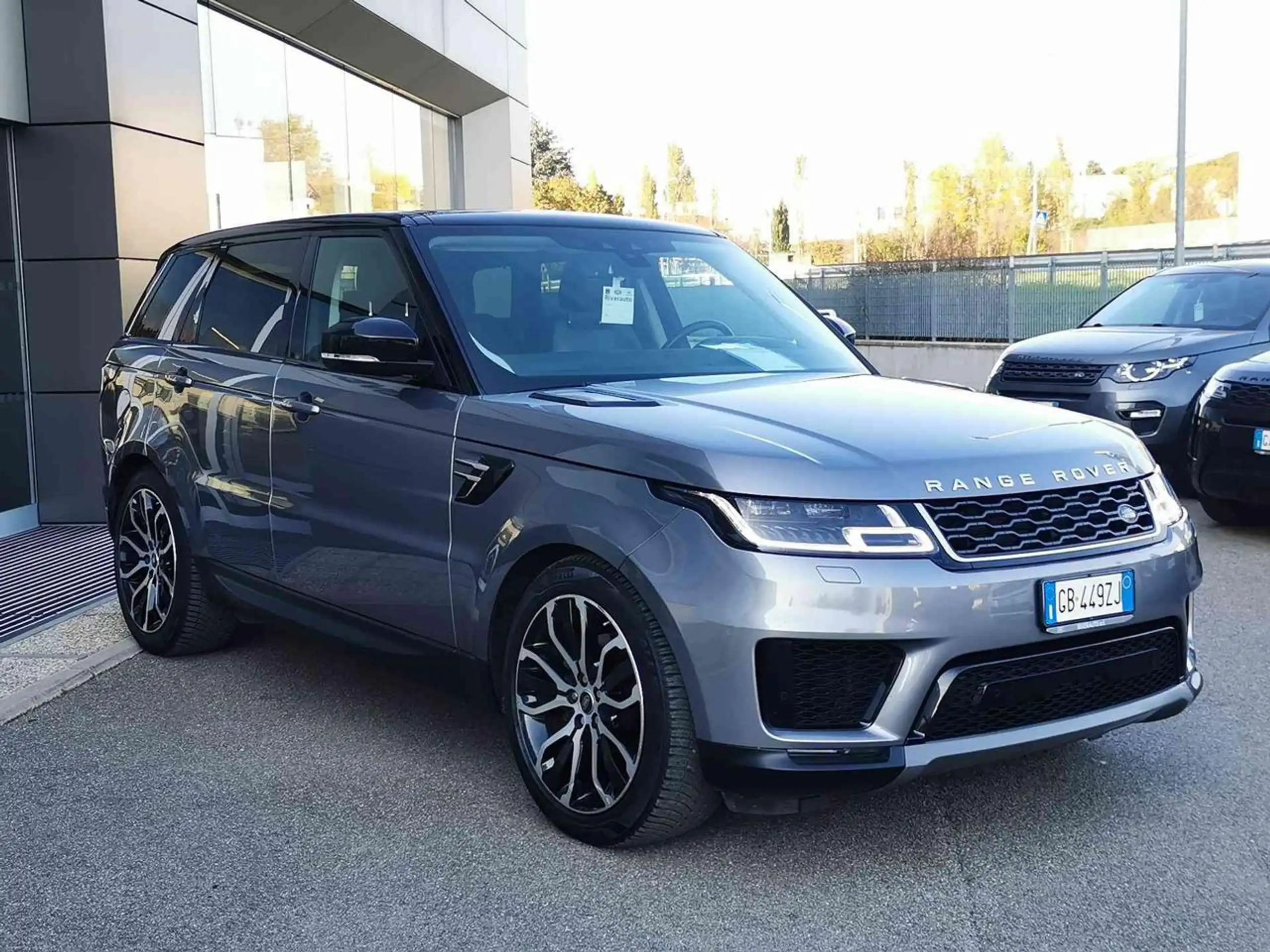 Land Rover - Range Rover Sport