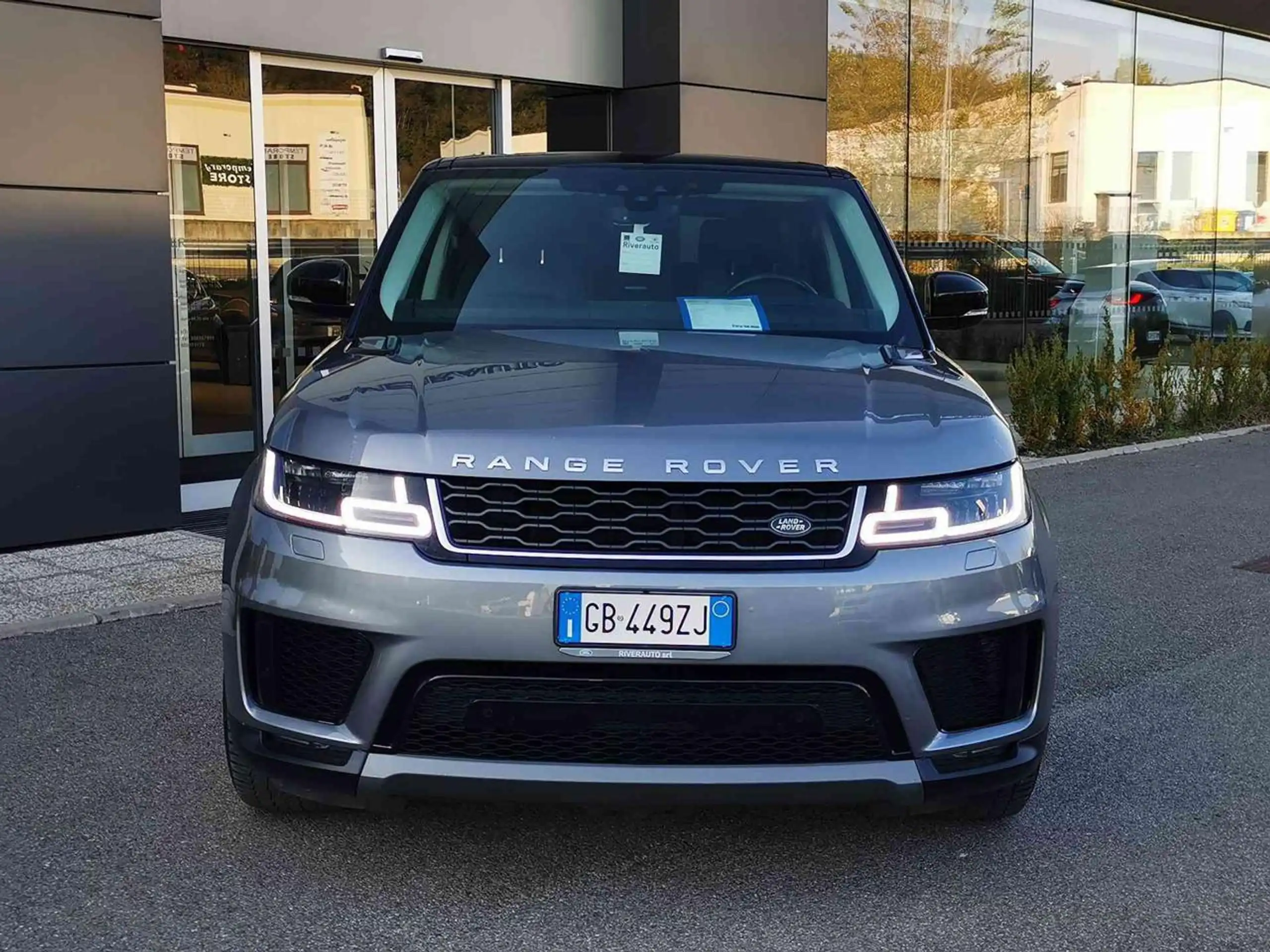 Land Rover - Range Rover Sport