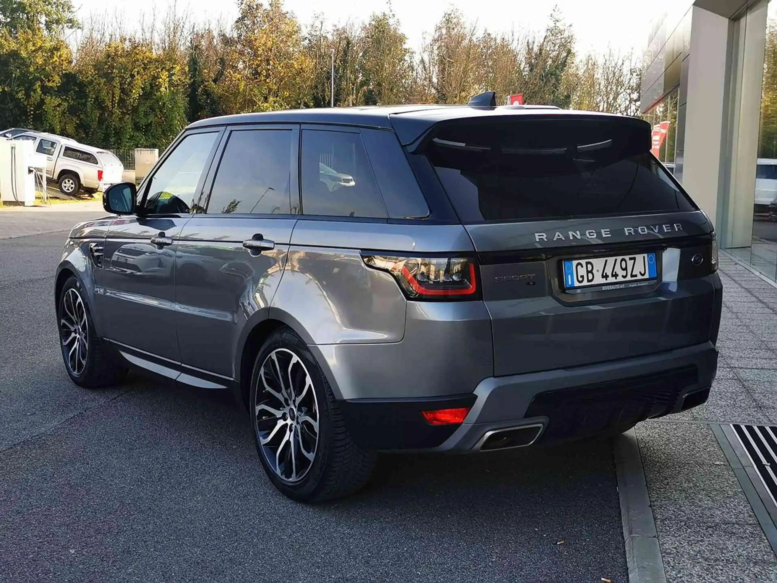 Land Rover - Range Rover Sport