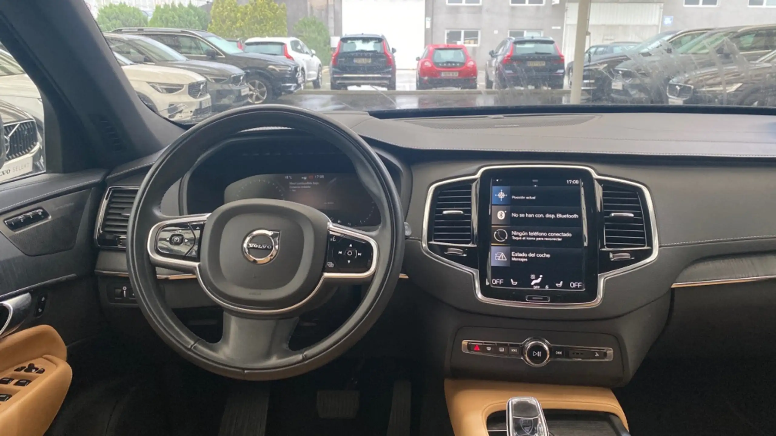 Volvo - XC90