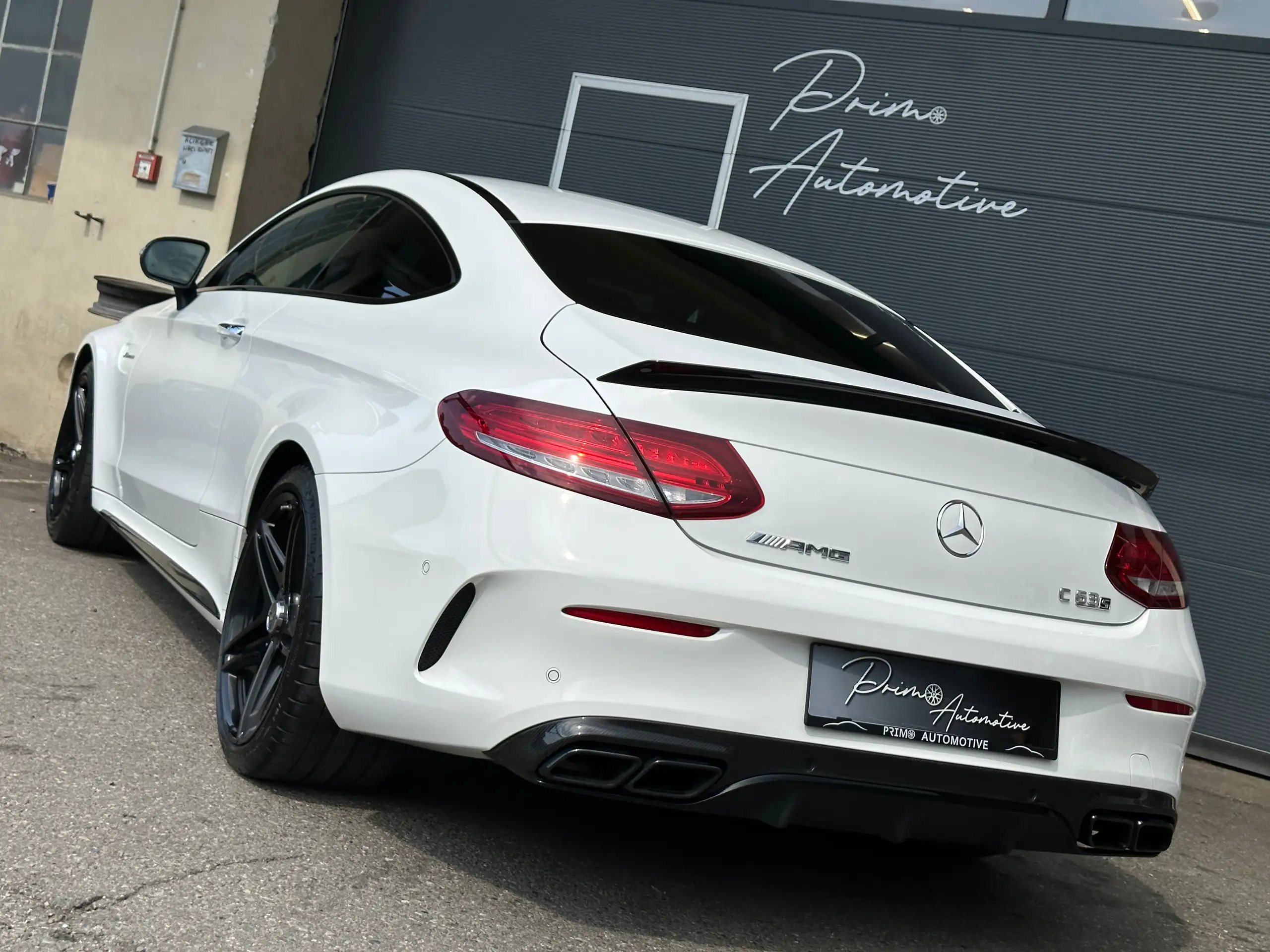 Mercedes-Benz - C 63 AMG