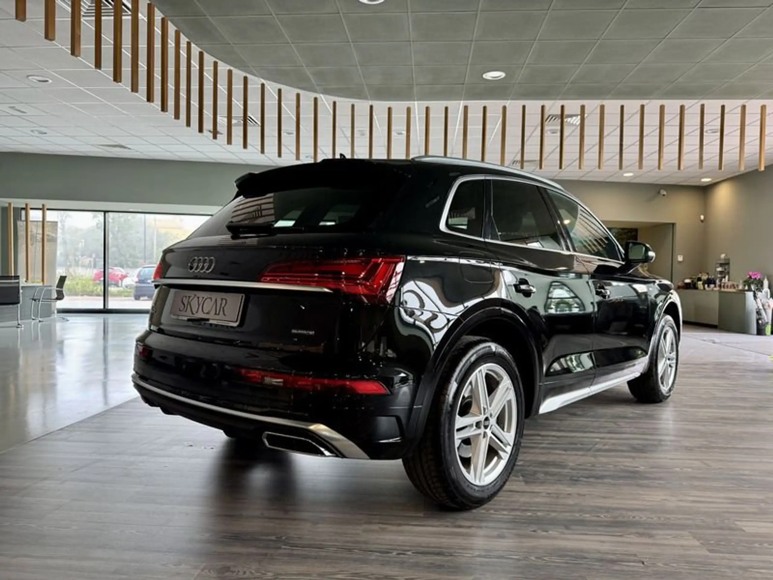 Audi - Q5