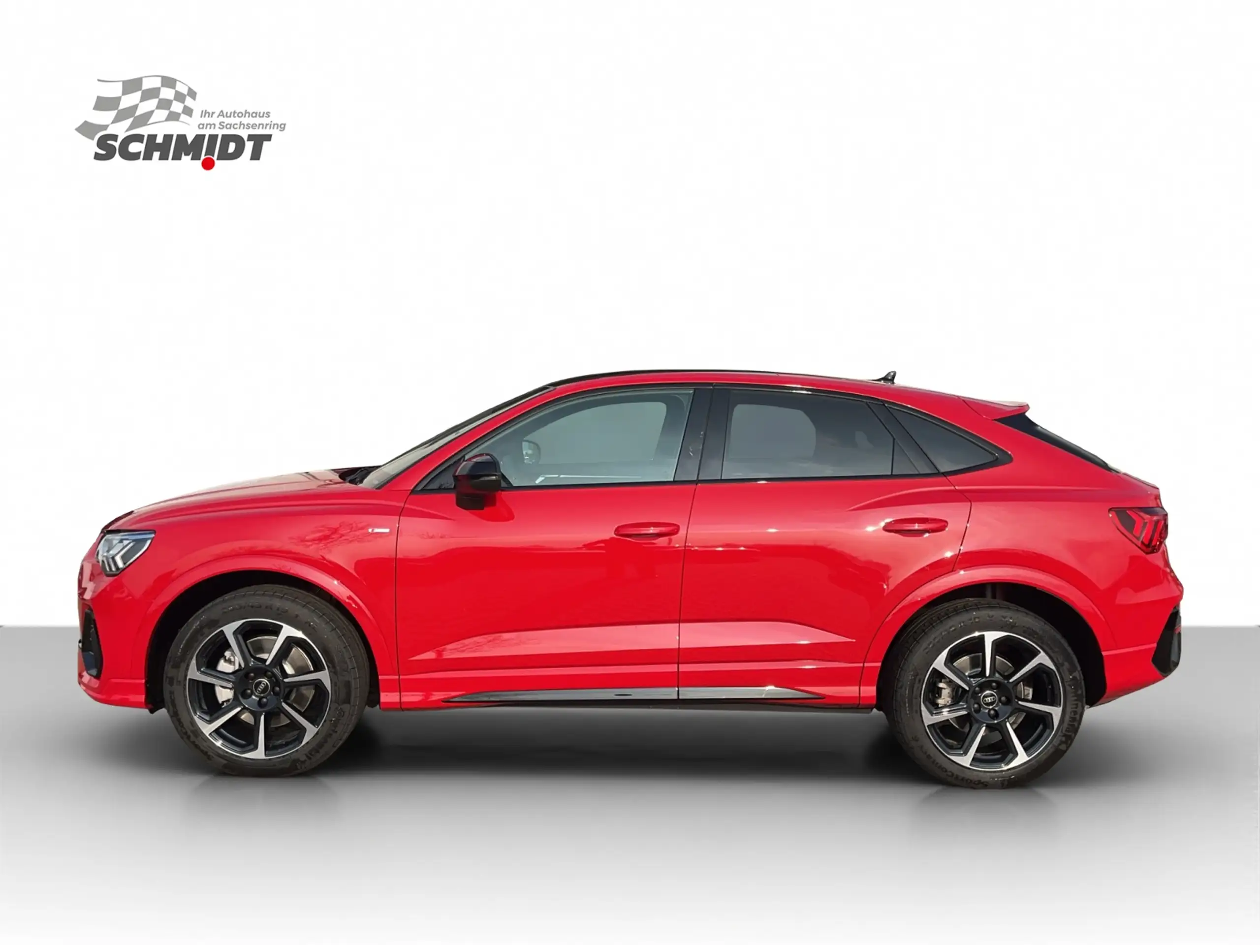 Audi - Q3