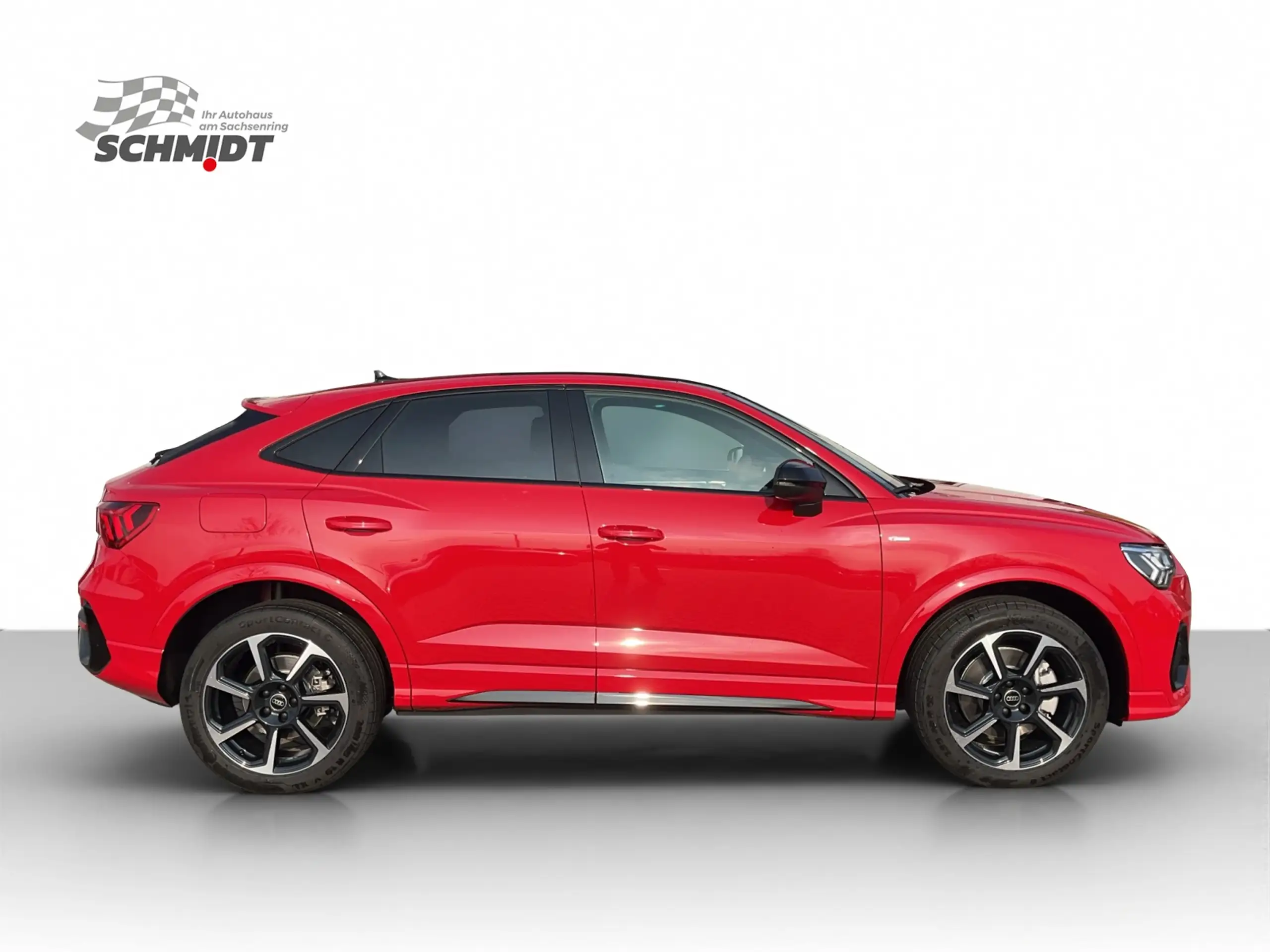 Audi - Q3