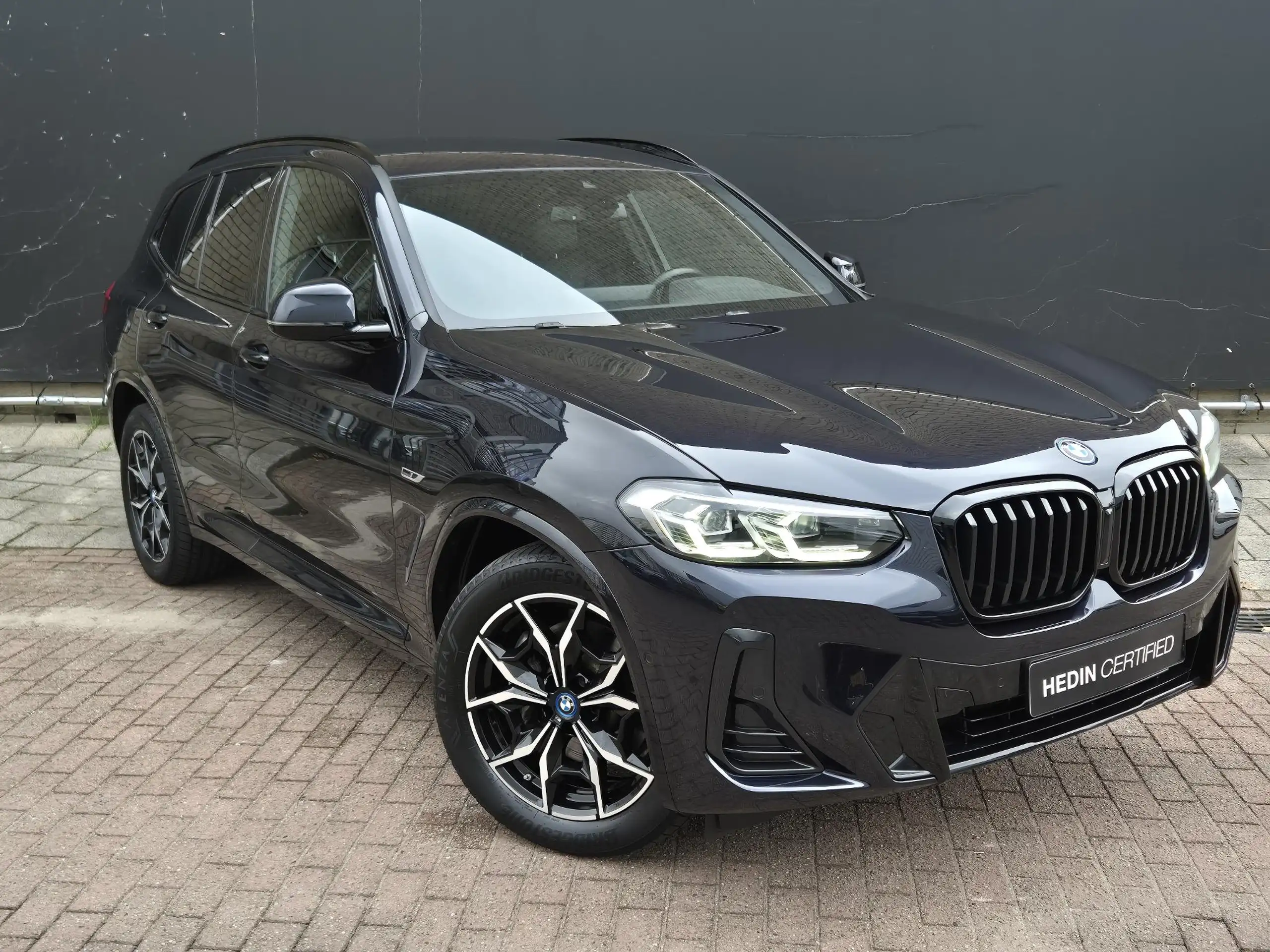 BMW - X3