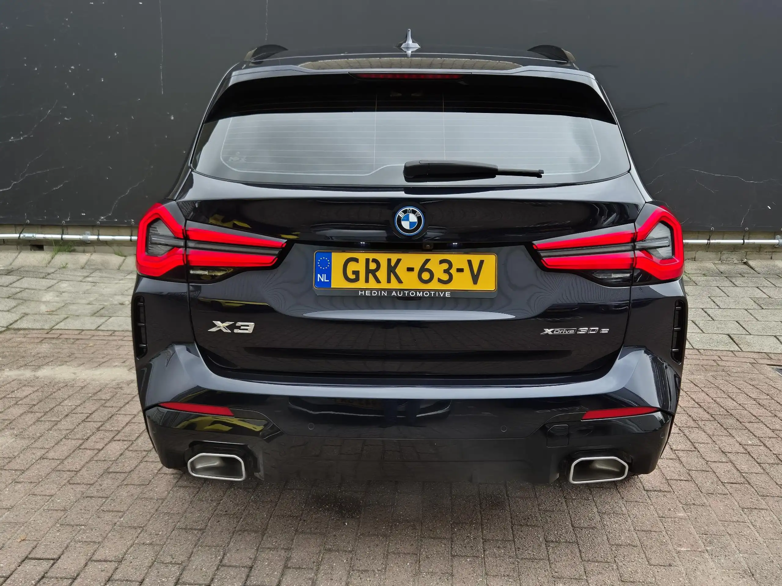 BMW - X3