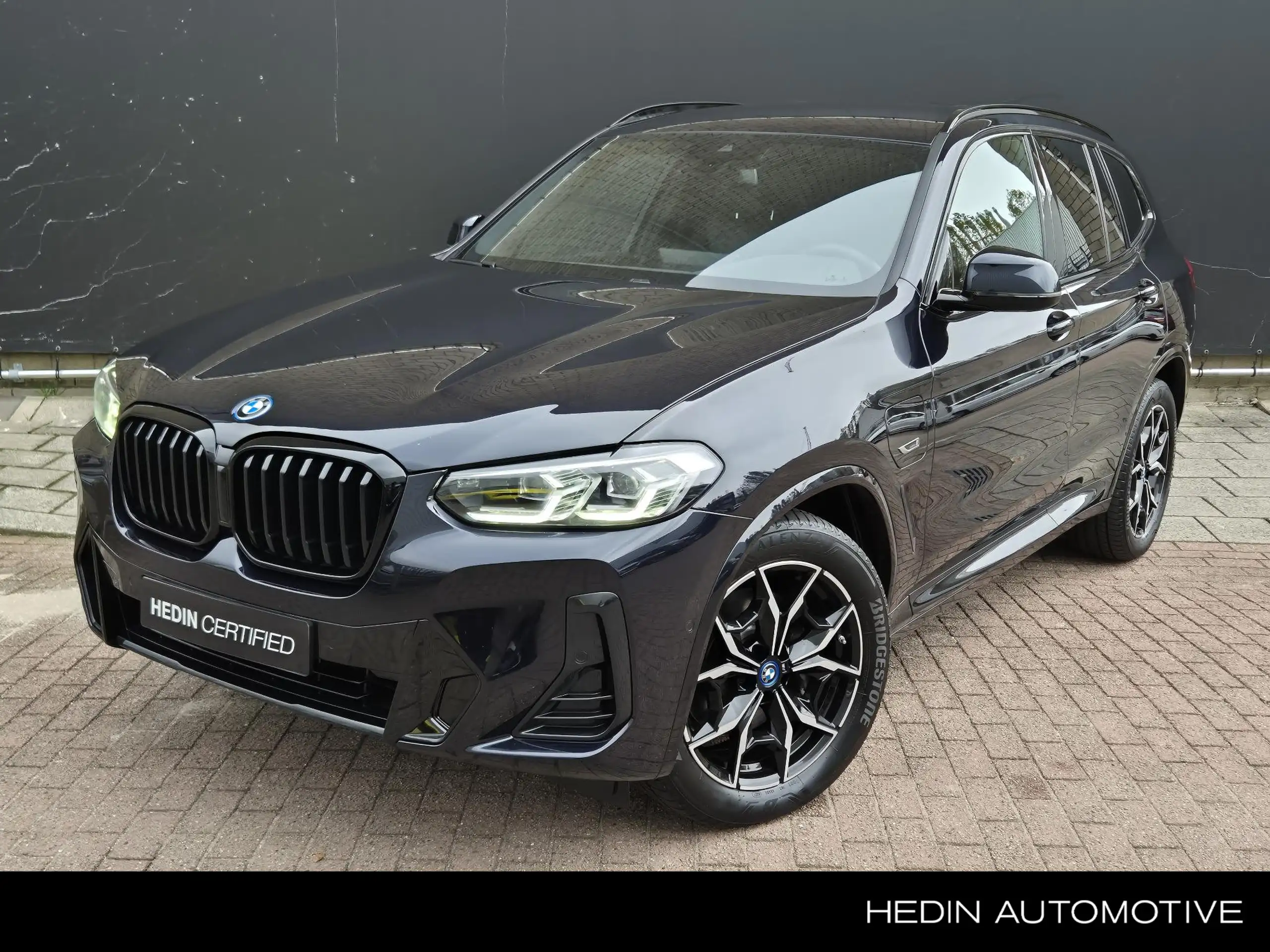 BMW - X3