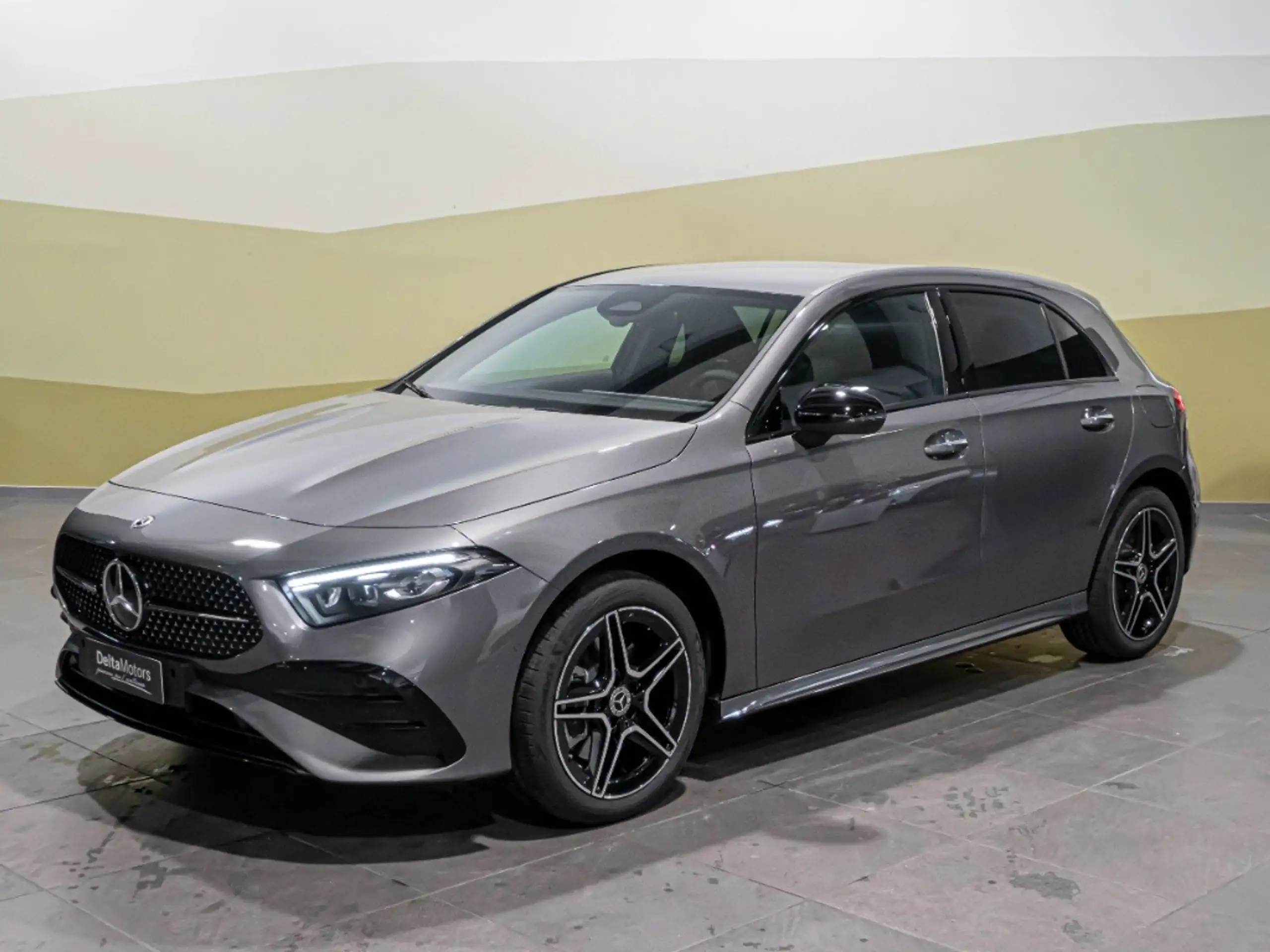 Mercedes-Benz A 250 2024